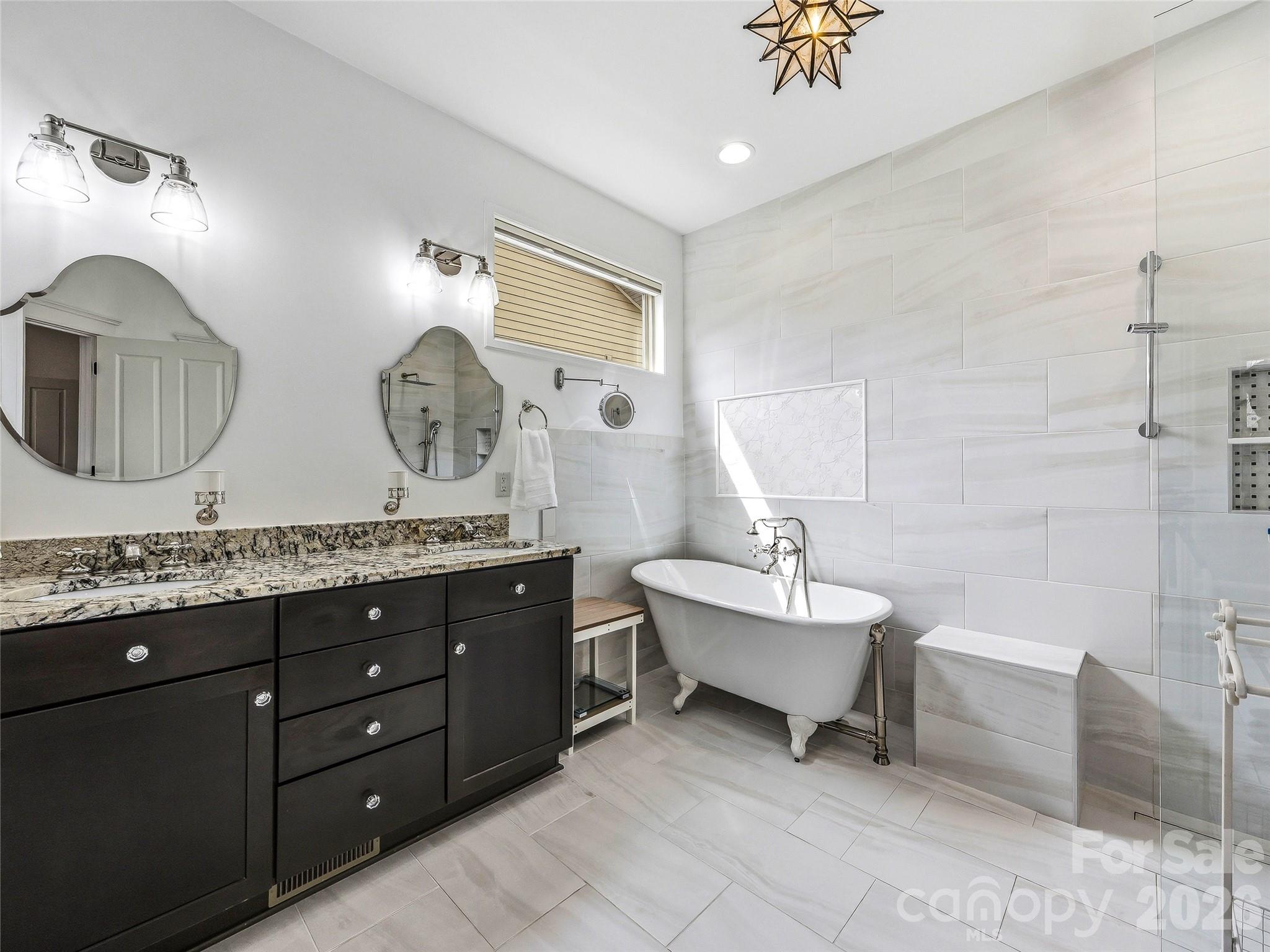 324 Fennel Dun Circle — Biltmore Lake
