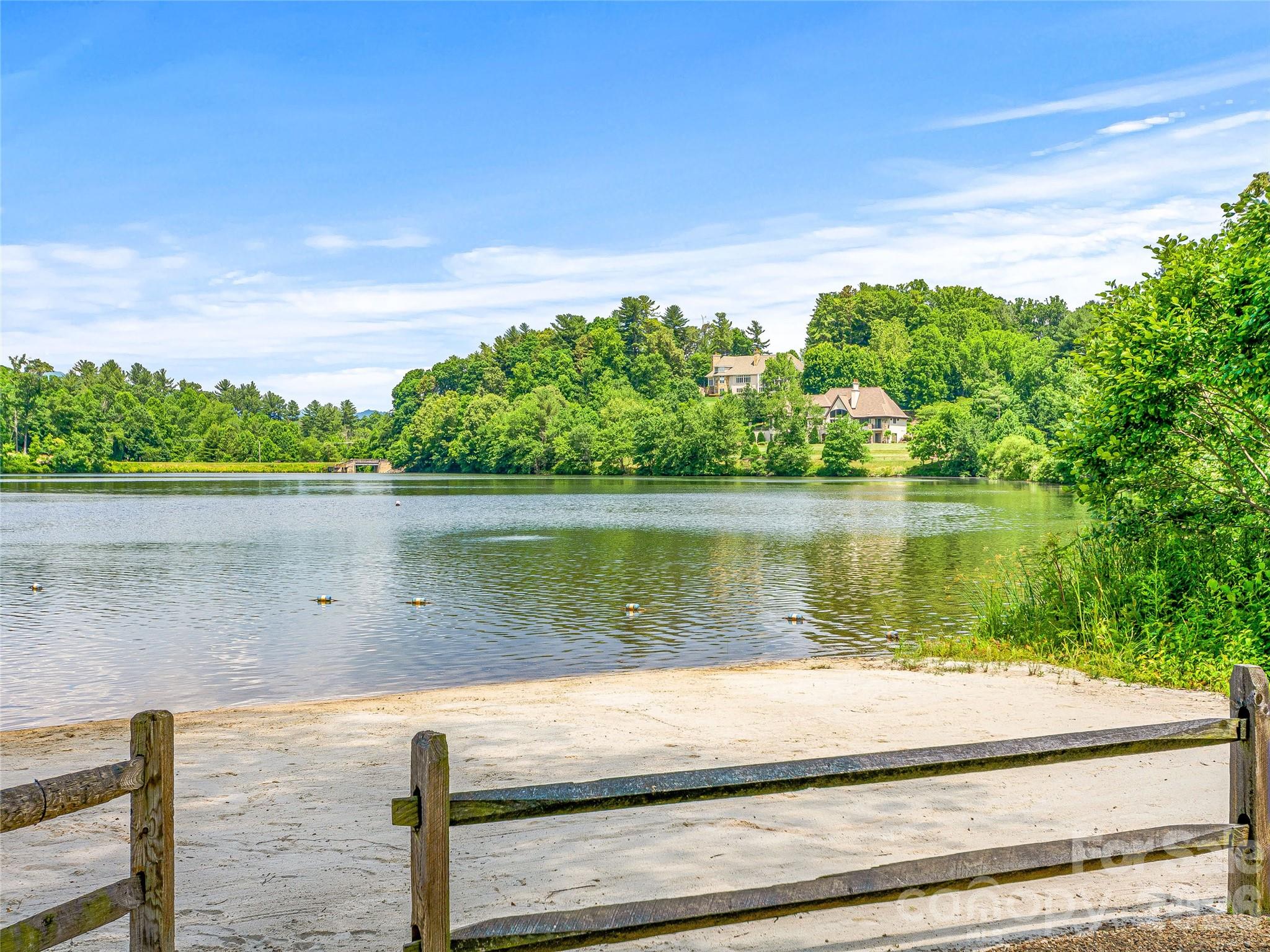 324 Fennel Dun Circle — Biltmore Lake