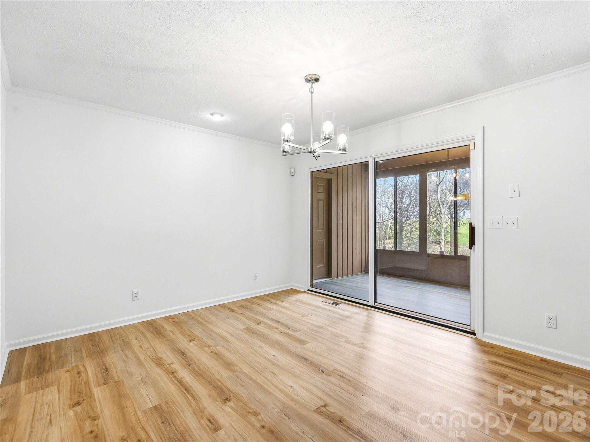 115 Bent Tree Drive #F2 + Garage — Hendersonville