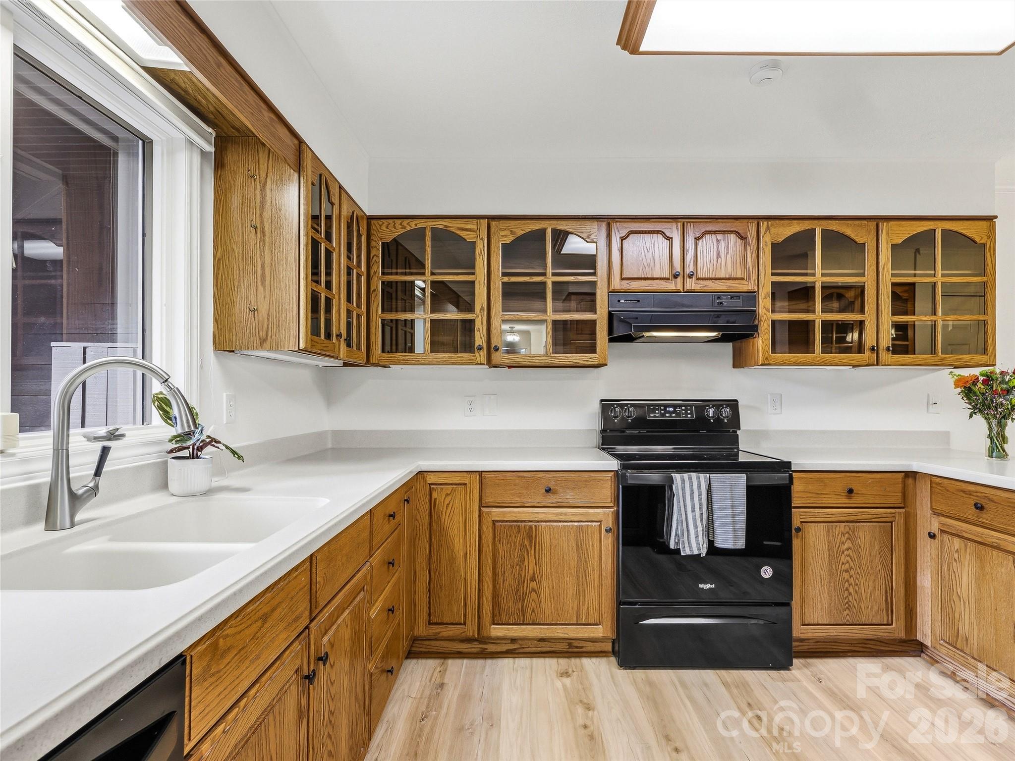 115 Bent Tree Drive #F2 + Garage — Hendersonville
