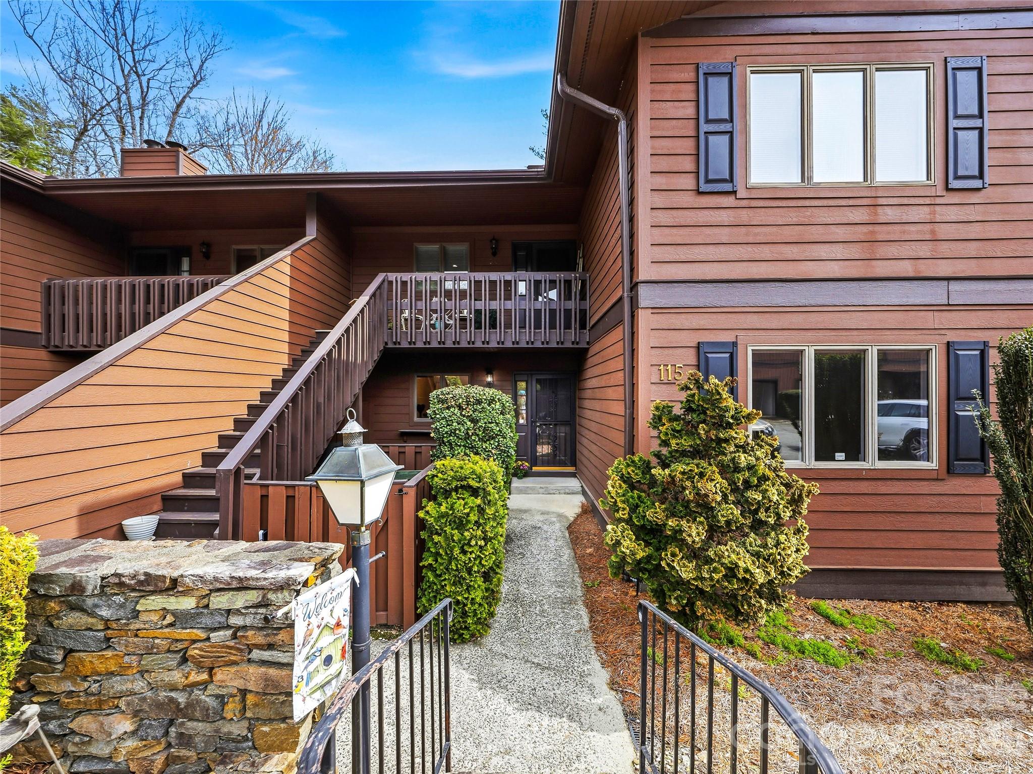 115 Bent Tree Drive #F2 + Garage — Hendersonville
