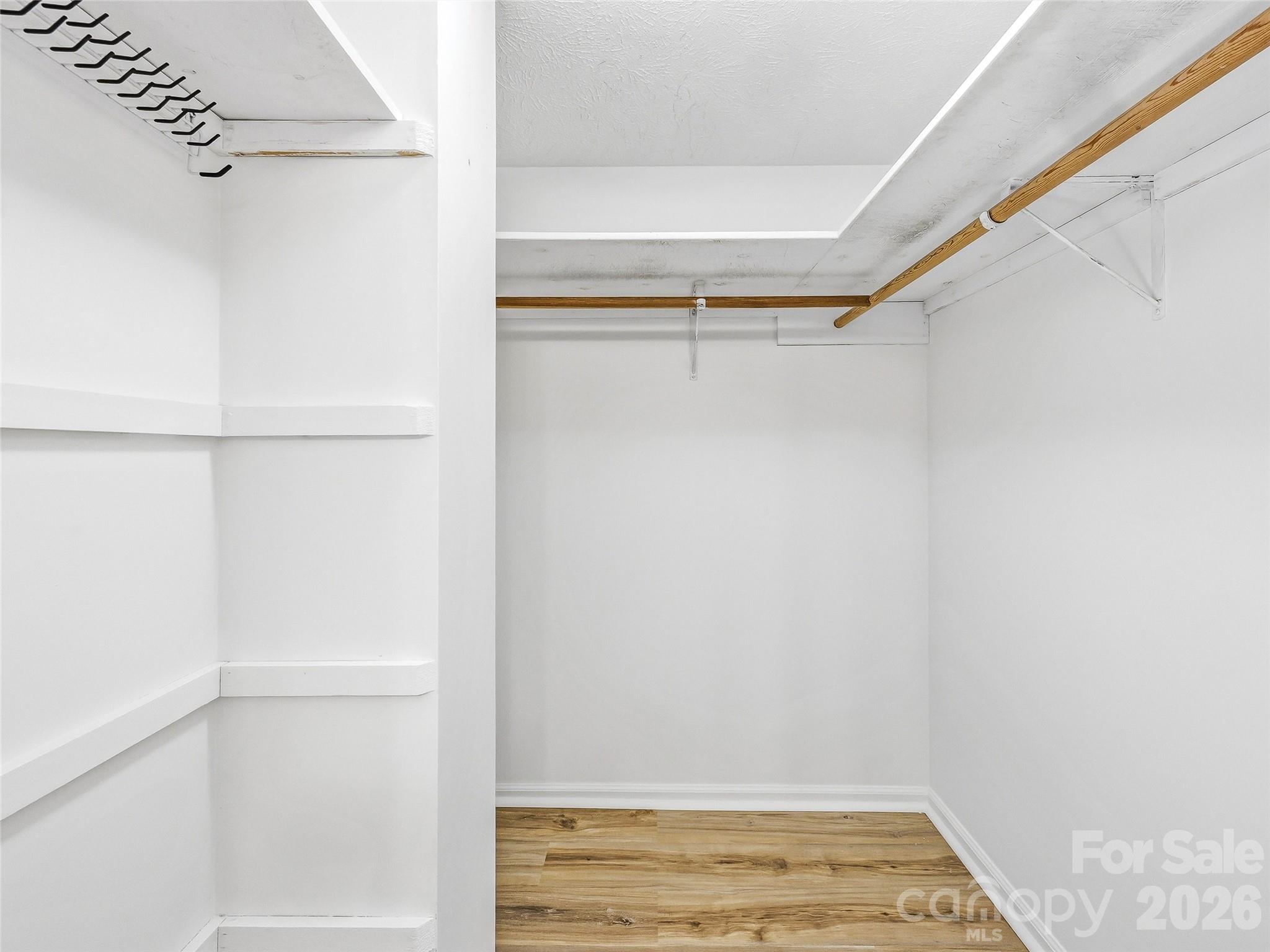 115 Bent Tree Drive #F2 + Garage — Hendersonville
