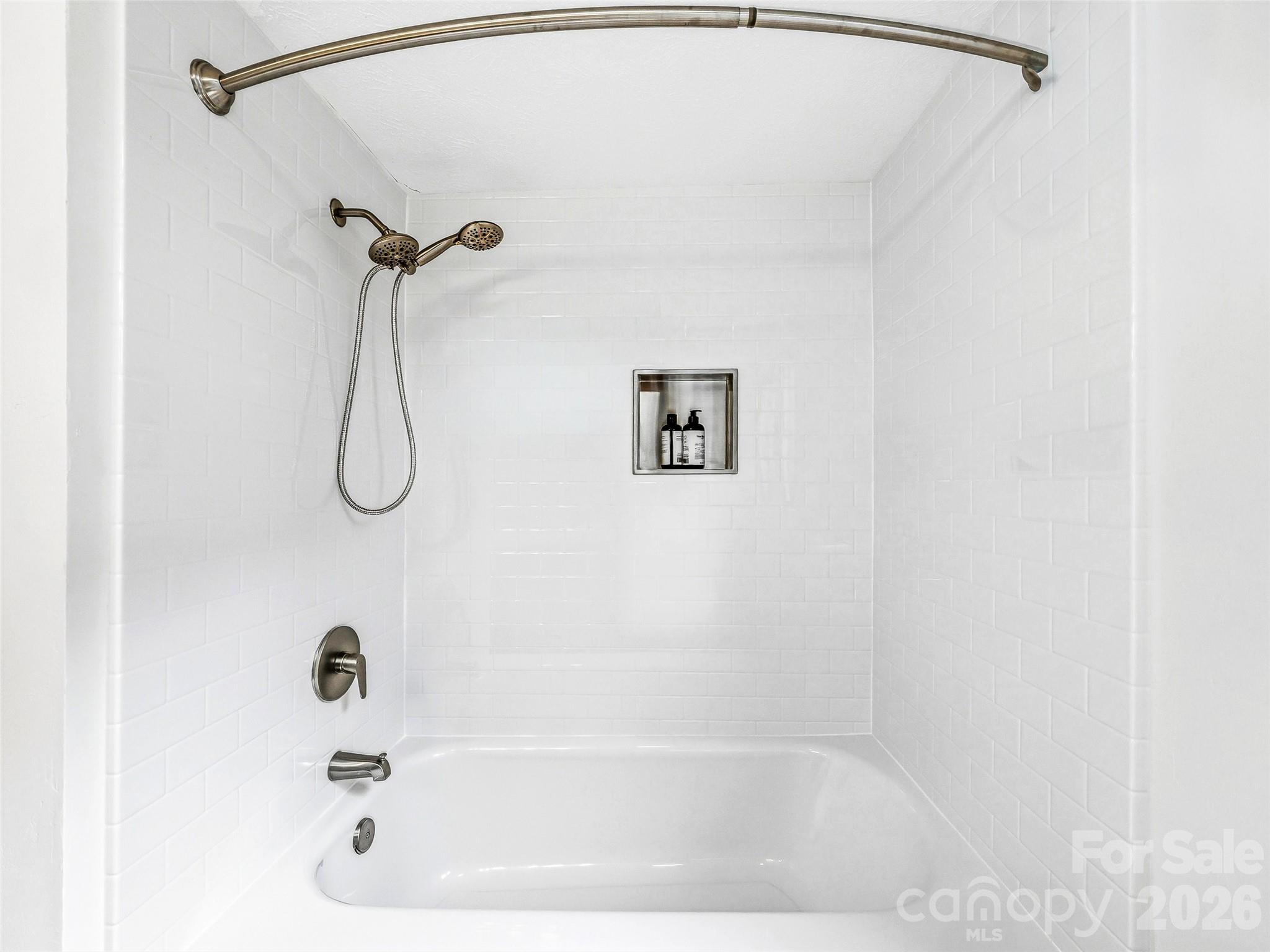 115 Bent Tree Drive #F2 + Garage — Hendersonville