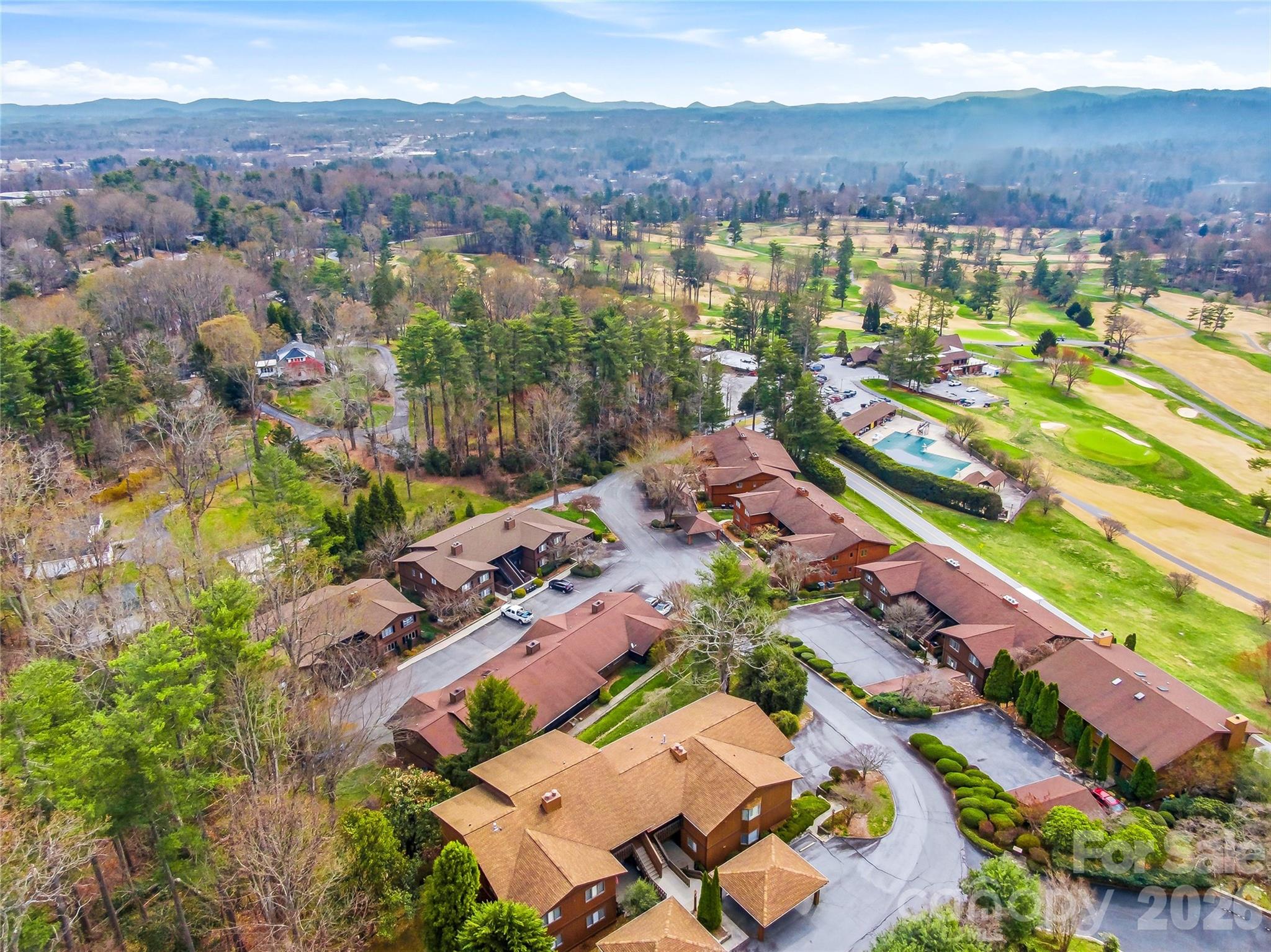 115 Bent Tree Drive #F2 + Garage — Hendersonville
