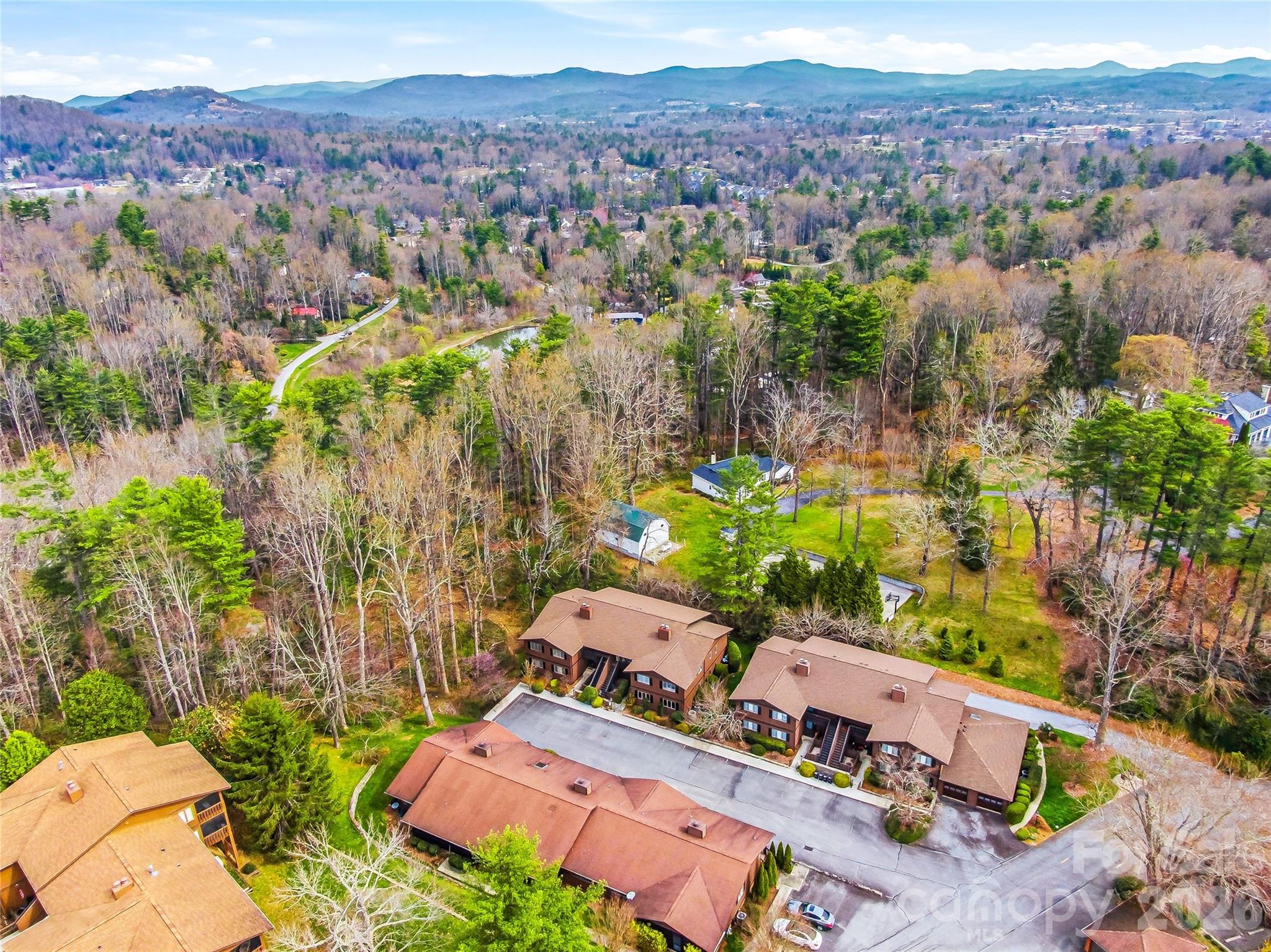 115 Bent Tree Drive #F2 + Garage — Hendersonville