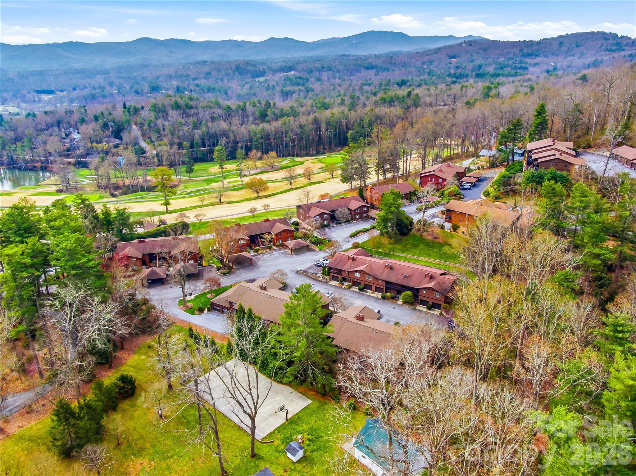 115 Bent Tree Drive #F2 + Garage — Hendersonville