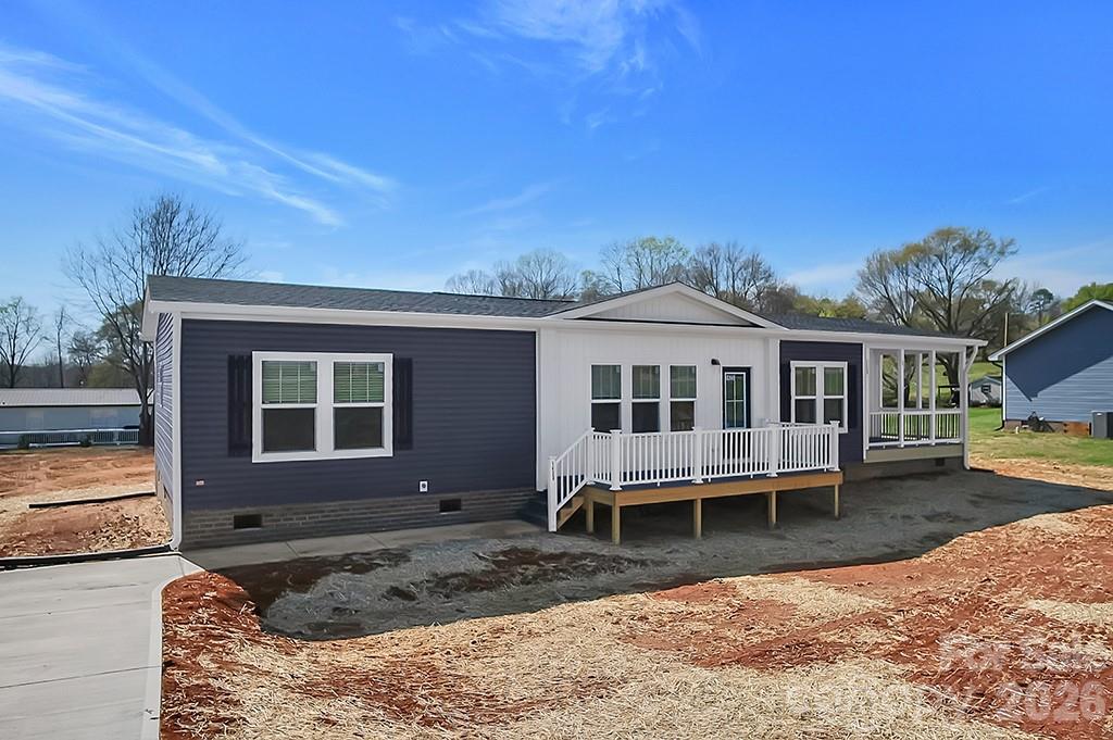 1423 Chatfield Road — Shelby