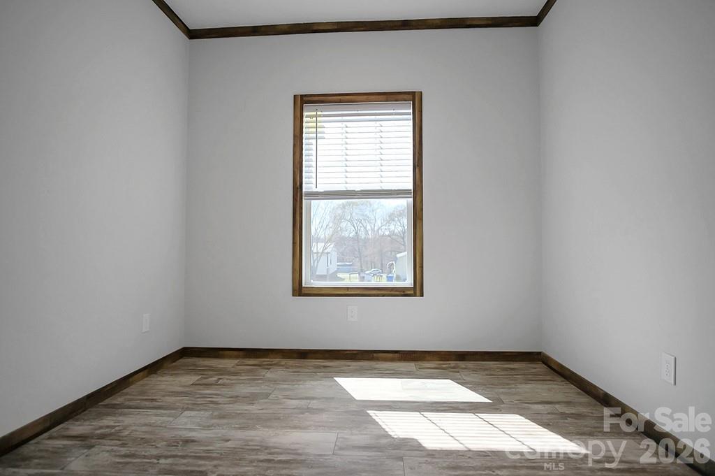 1423 Chatfield Road — Shelby