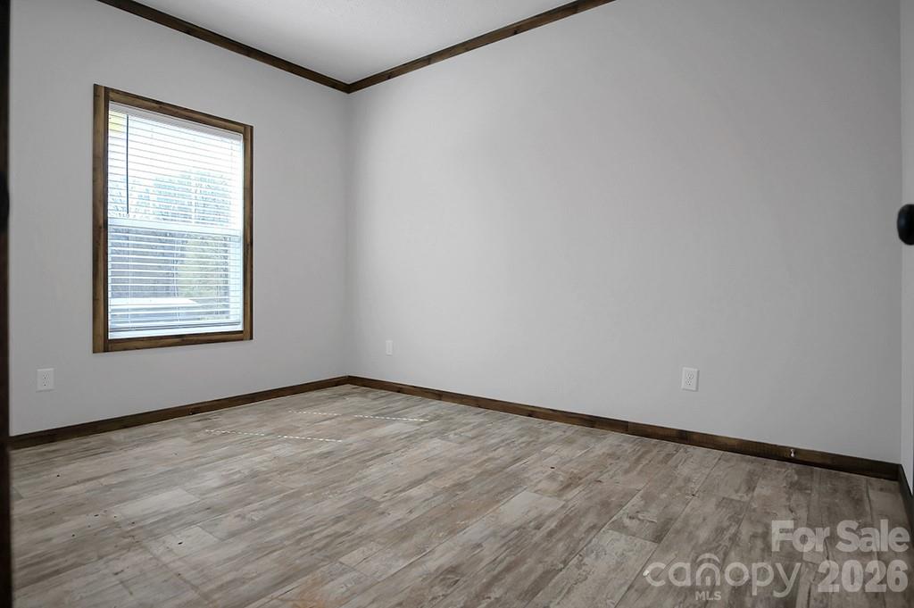 1423 Chatfield Road — Shelby