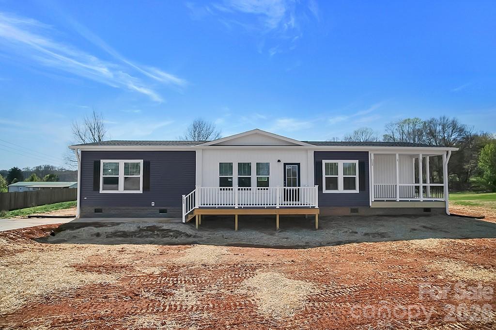 1423 Chatfield Road — Shelby