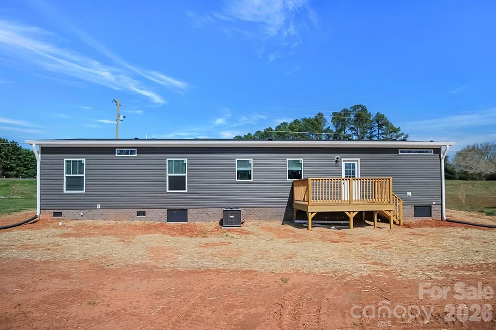 1423 Chatfield Road — Shelby