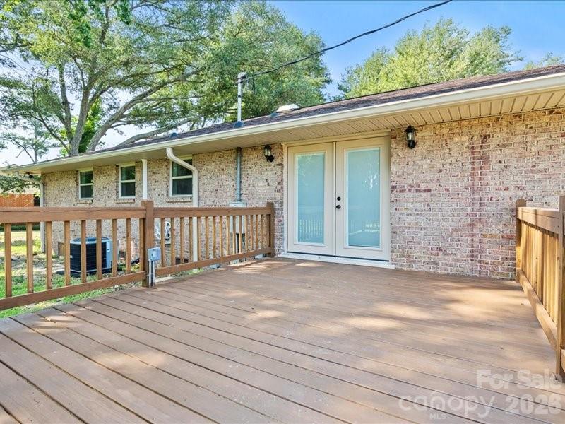 136 Chester Park Circle — Chesterfield