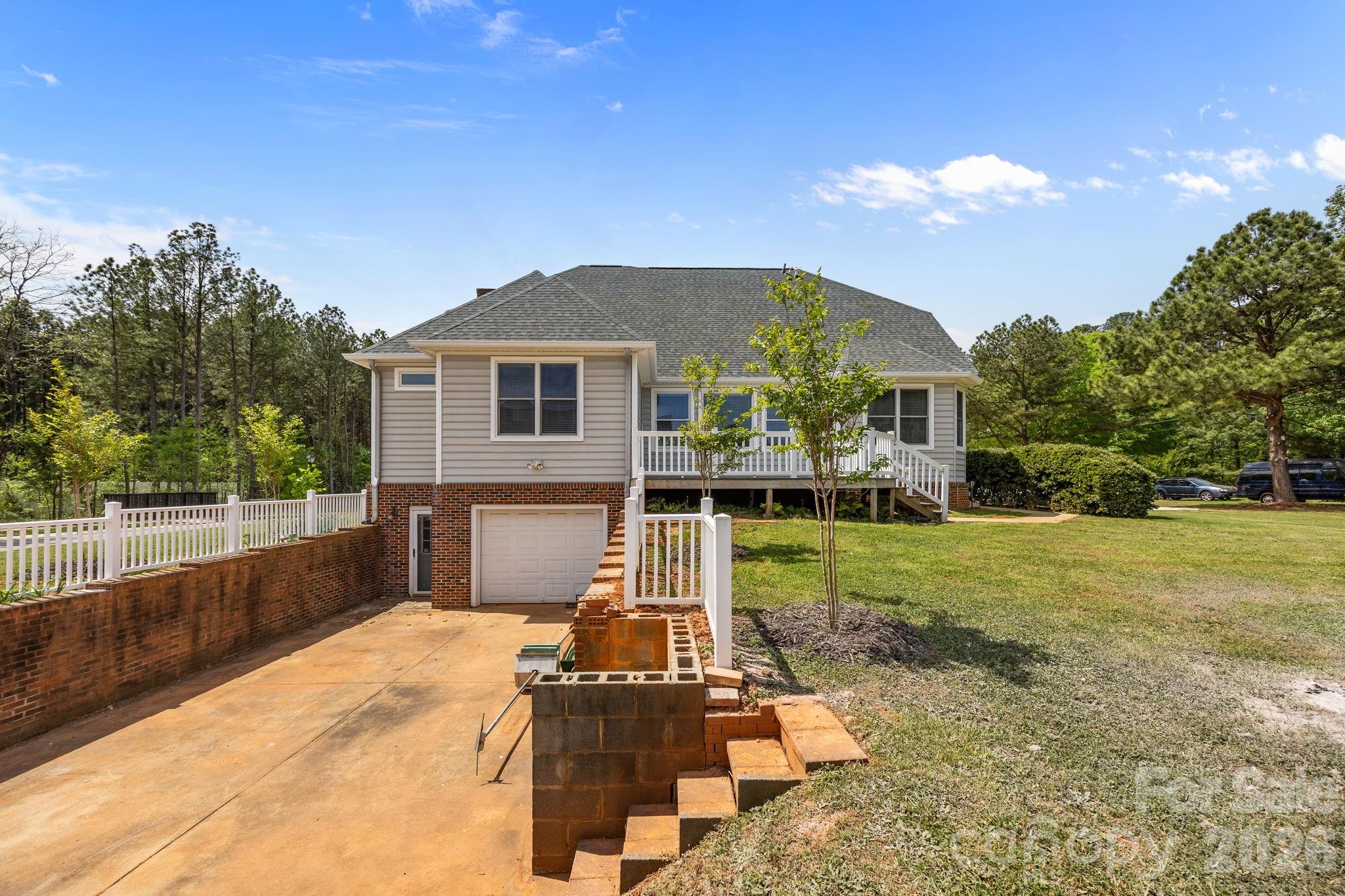 5109 McCallum Meadows Drive — Charlotte