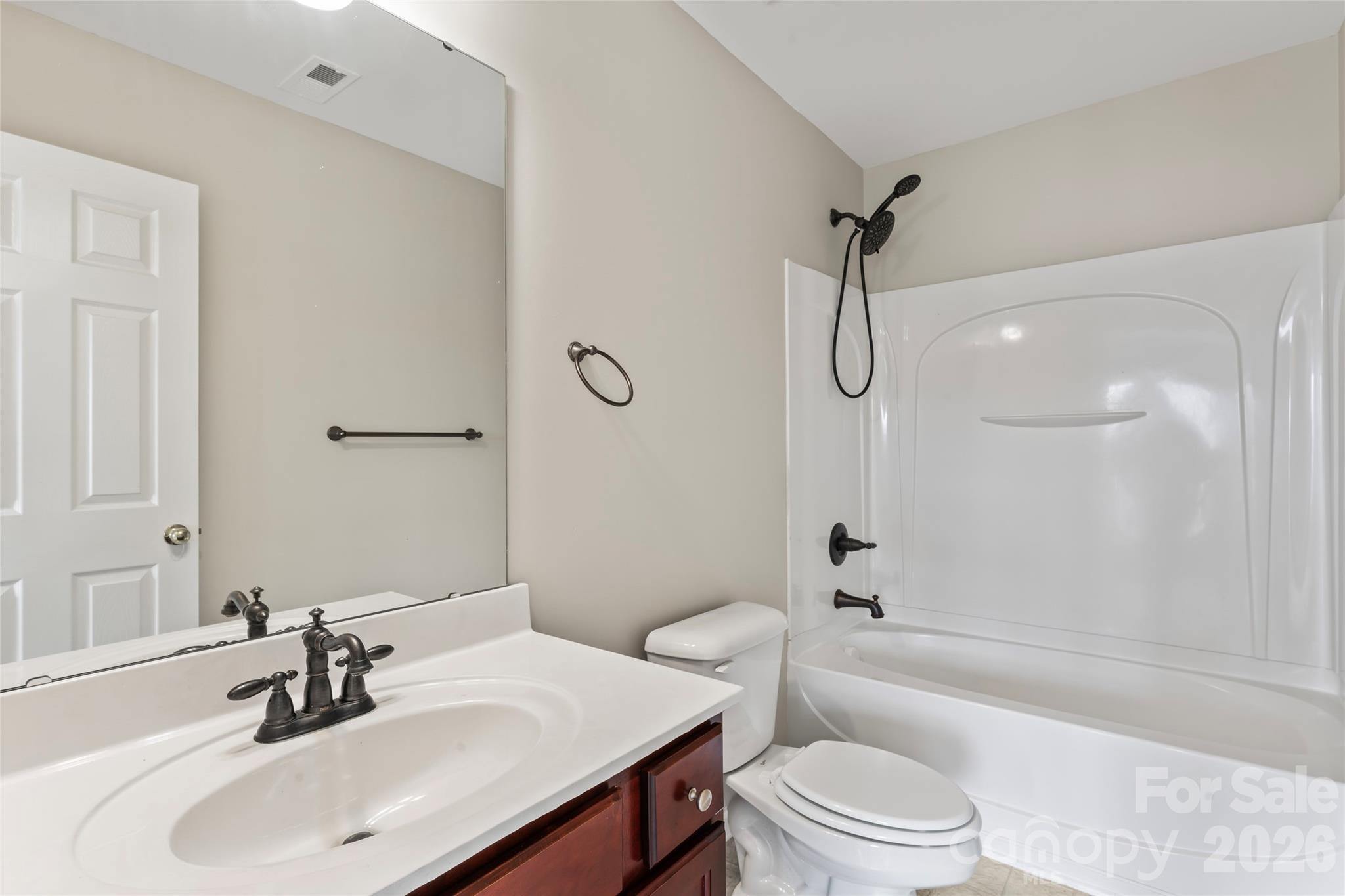 9768 Walkers Glen Drive NW — Concord