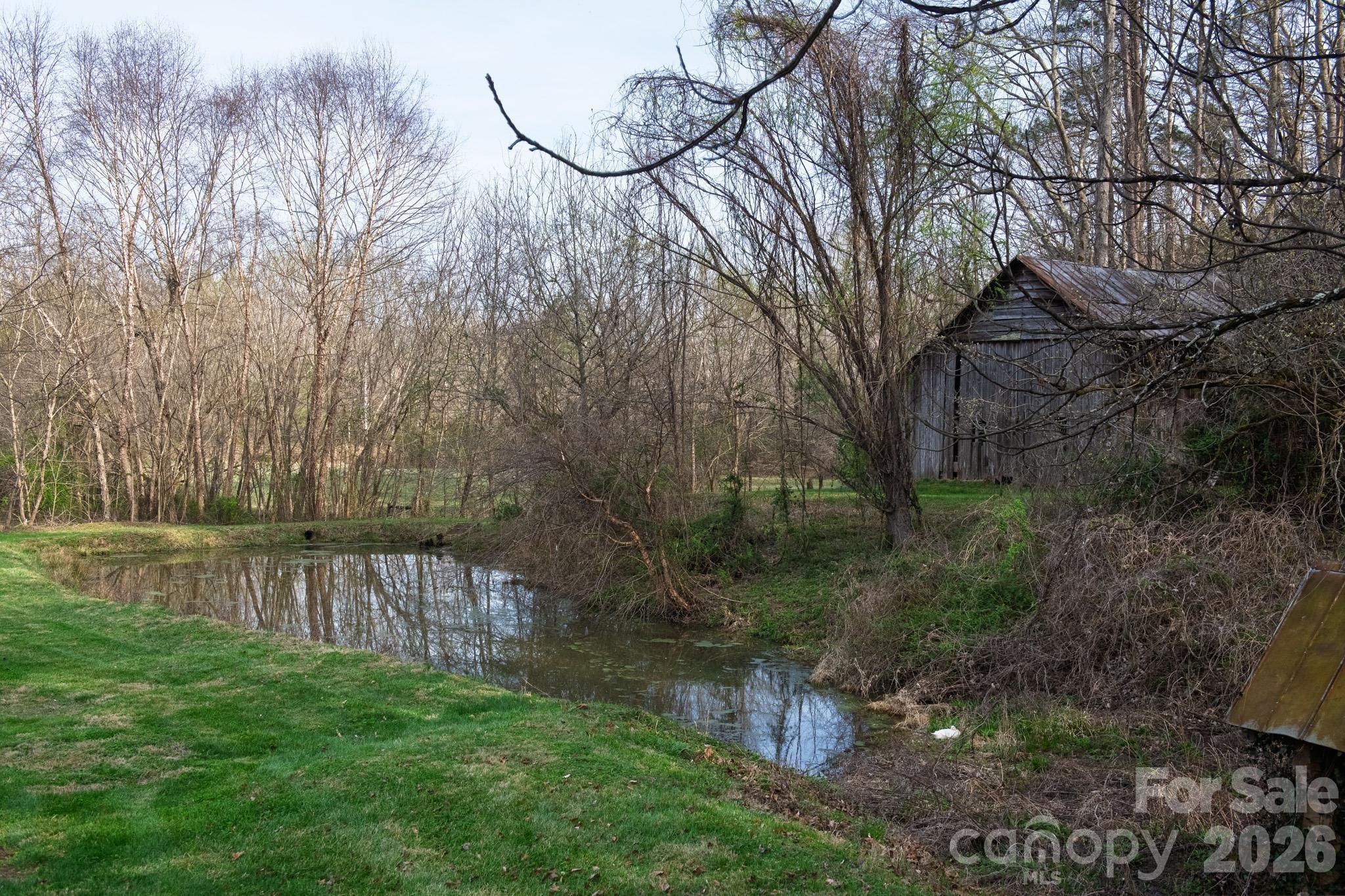 343 Hoyles Creek Road — Dallas