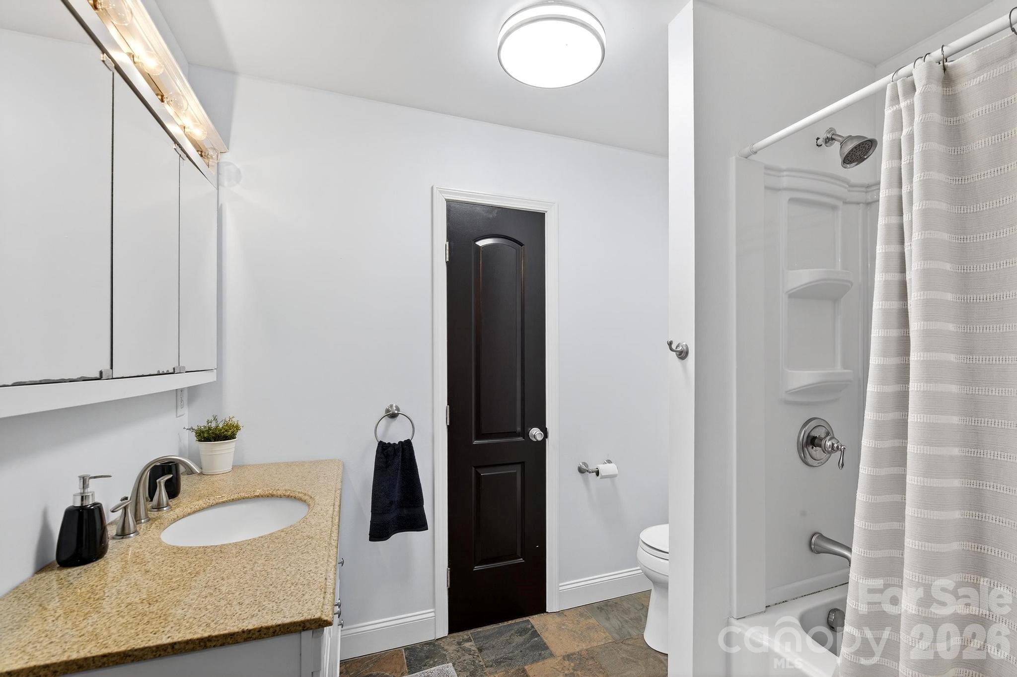 343 Hoyles Creek Road — Dallas