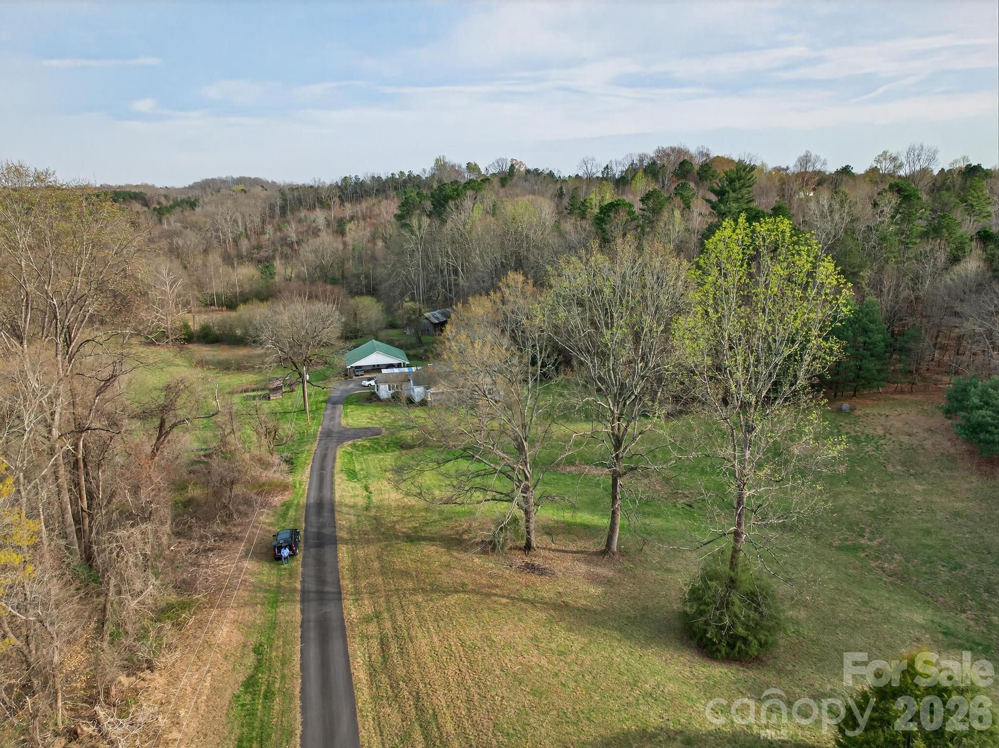 343 Hoyles Creek Road — Dallas