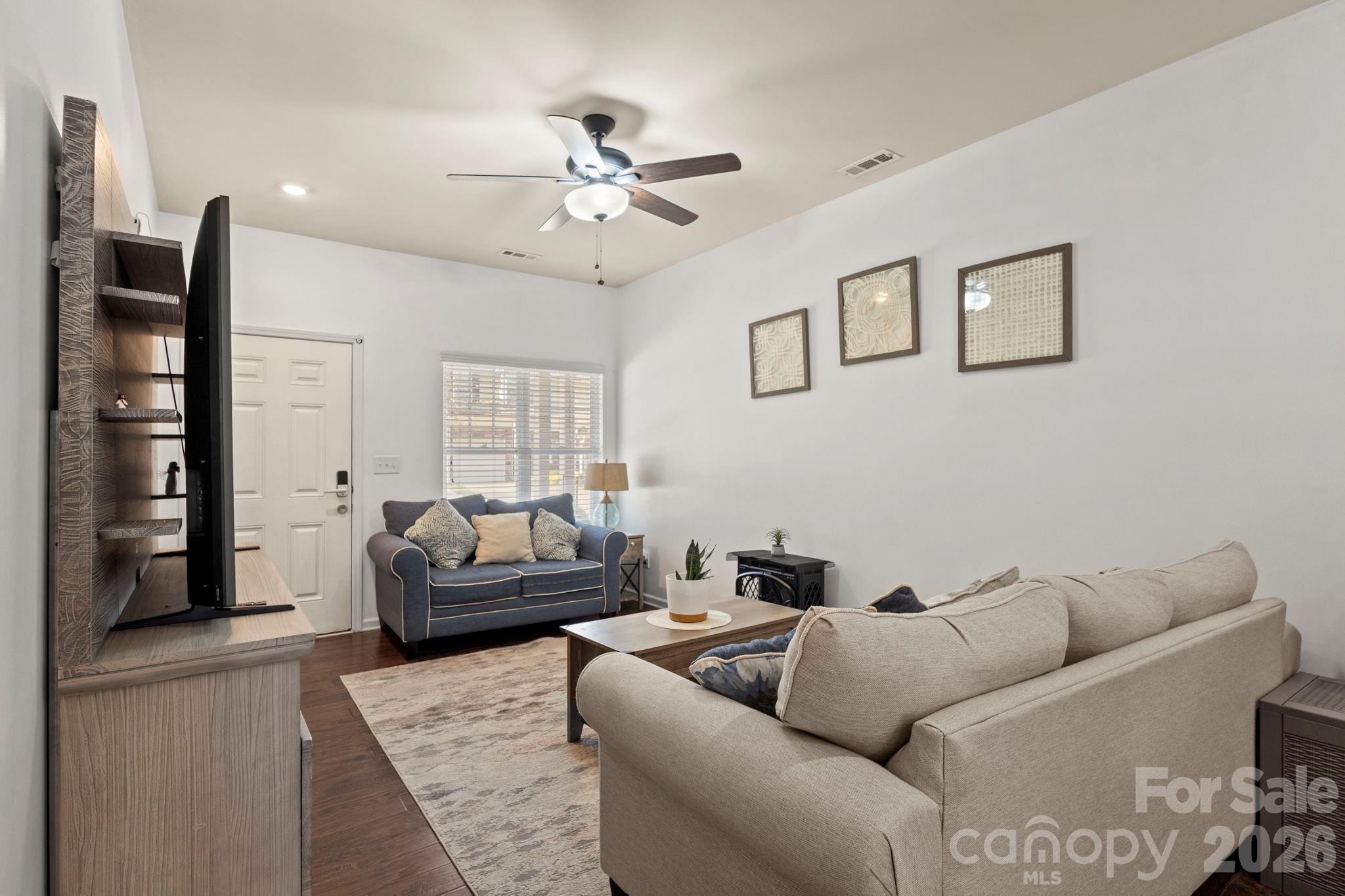 12221 Whiteside Drive — Charlotte