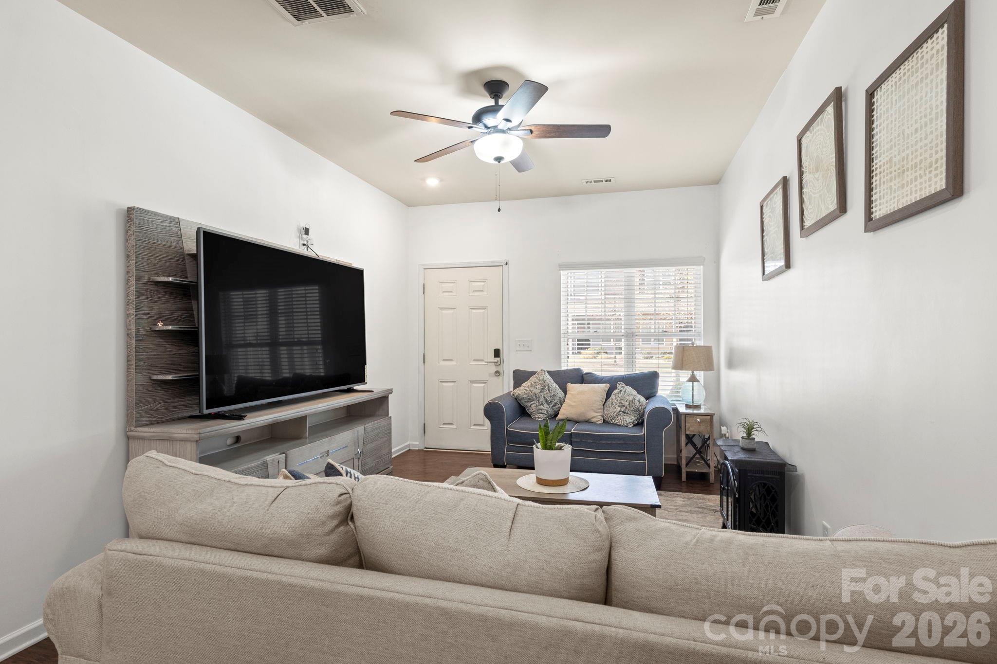 12221 Whiteside Drive — Charlotte