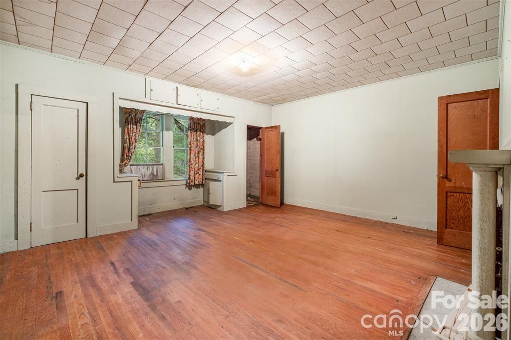 2412 Daves Drive — Shelby