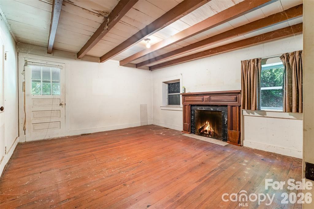 2412 Daves Drive — Shelby