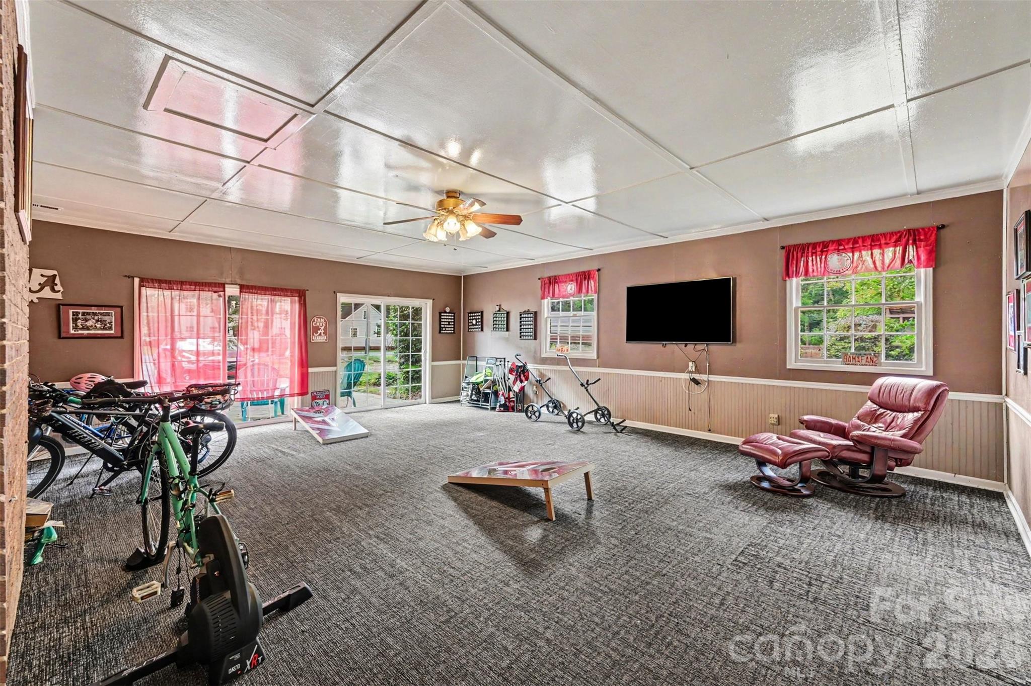 312 Windsor Drive — Shelby