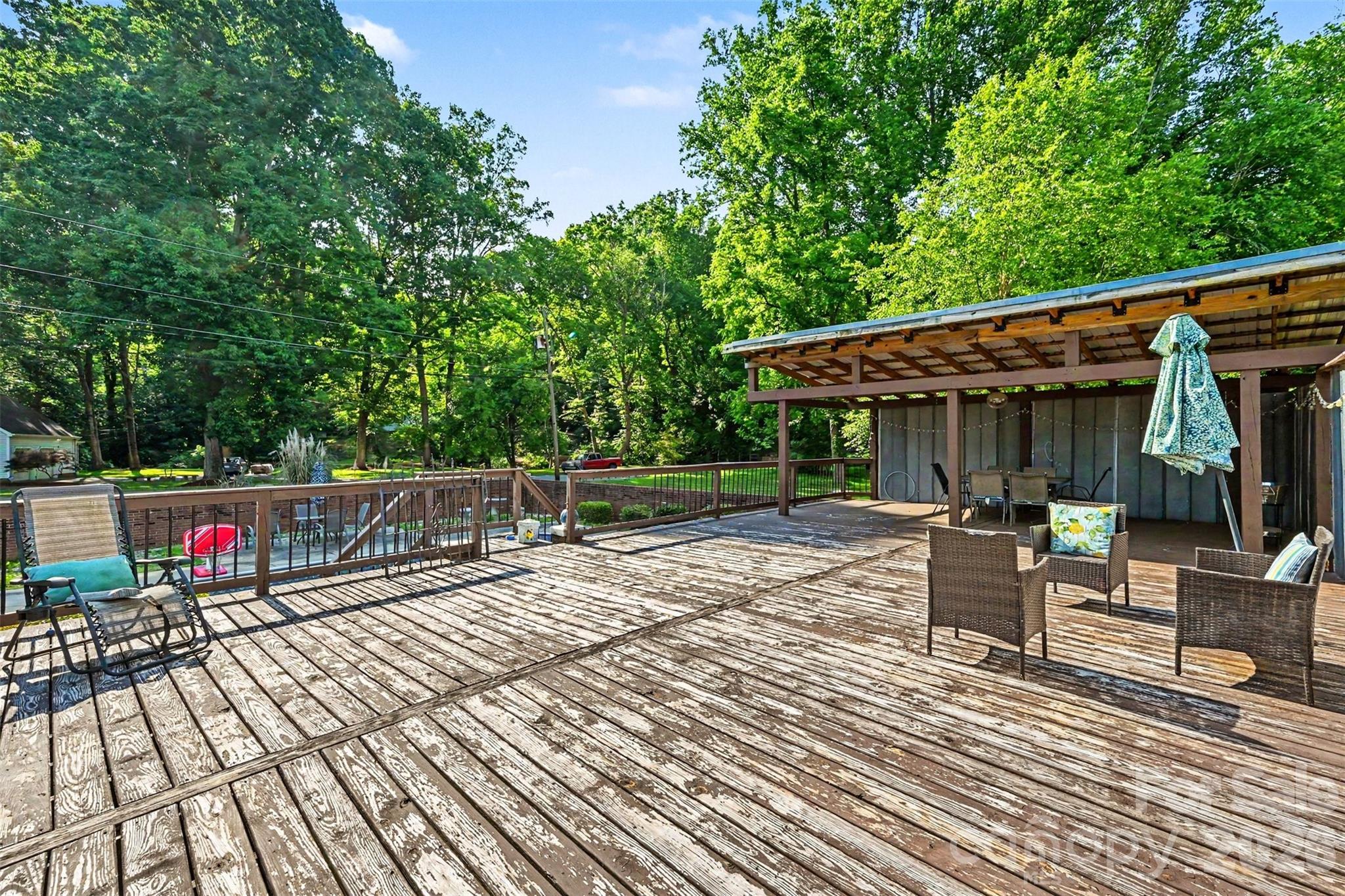 312 Windsor Drive — Shelby