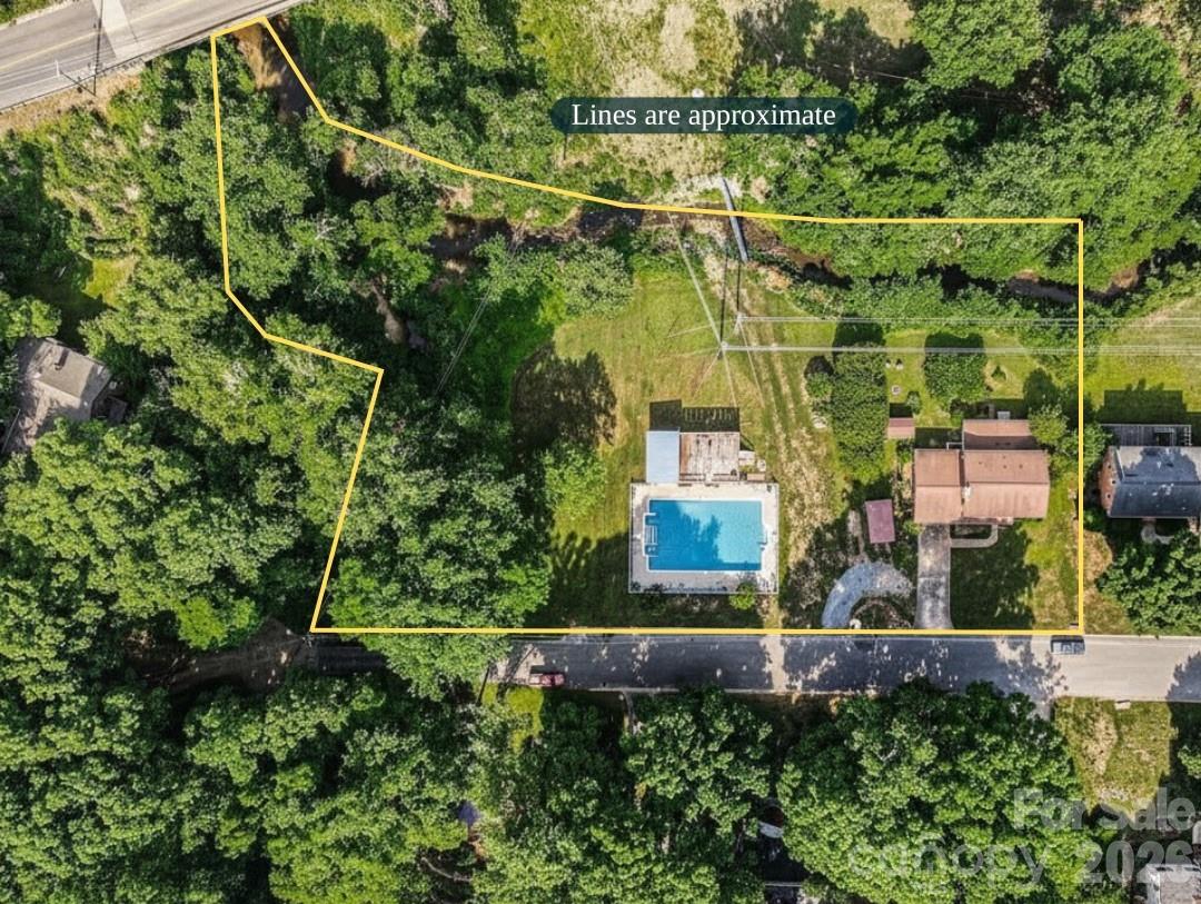 312 Windsor Drive — Shelby
