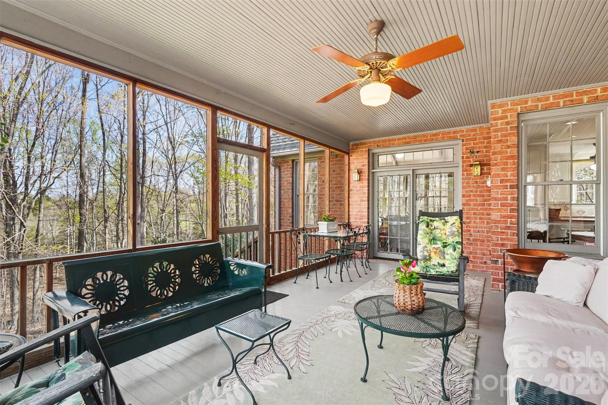 212 Deerchase Road — Shelby