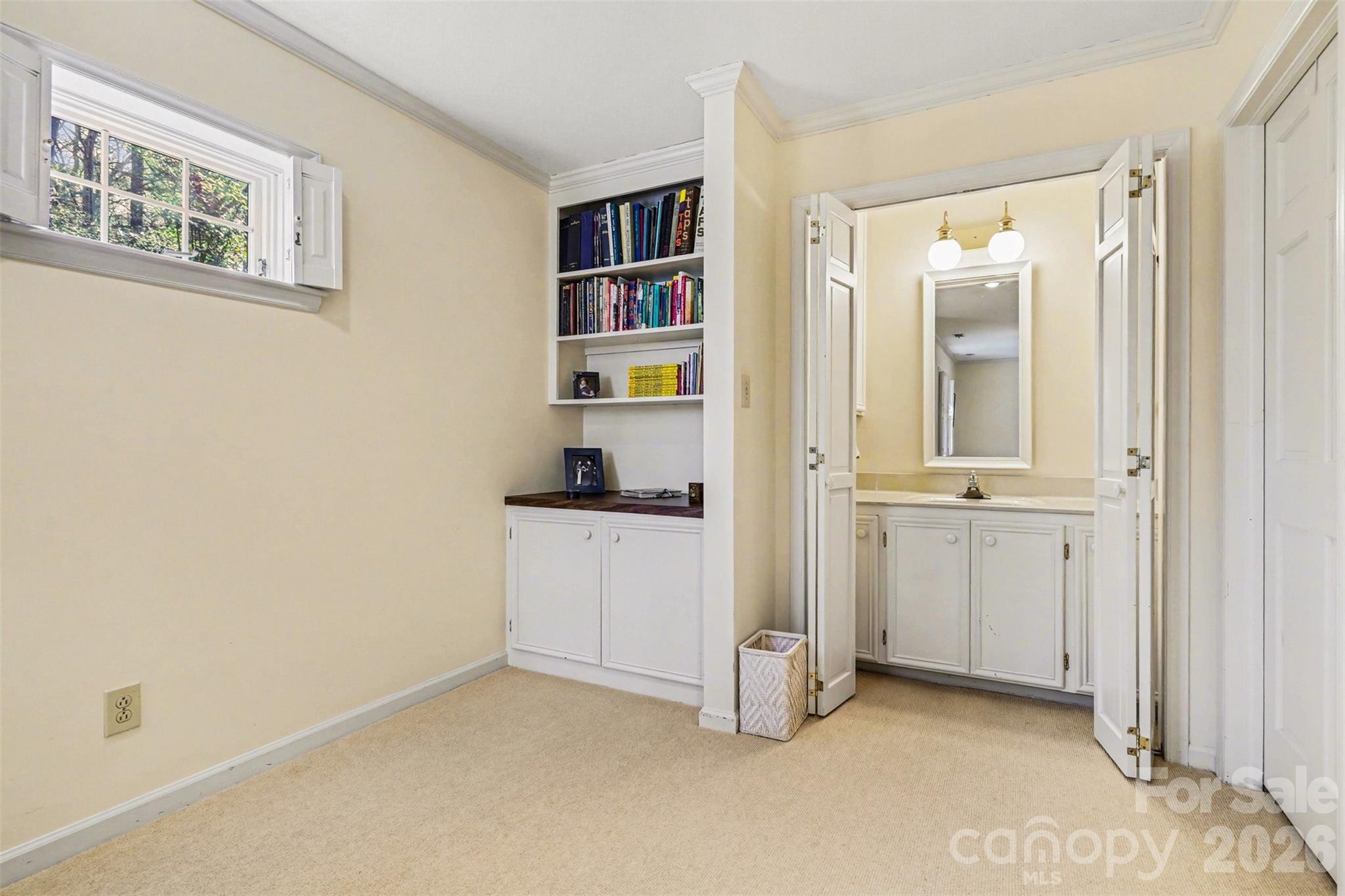 212 Deerchase Road — Shelby