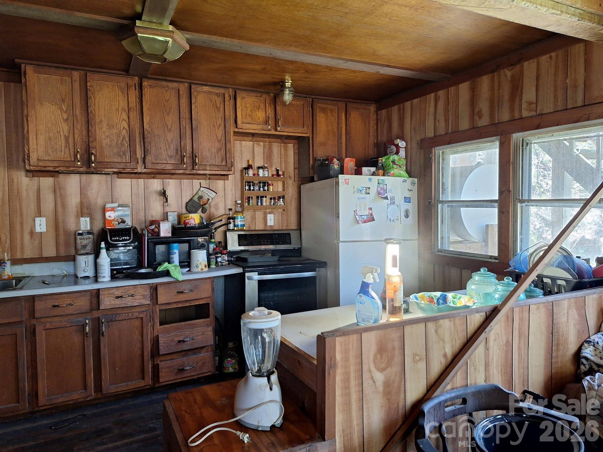 14084 US 23 Highway — Mars Hill
