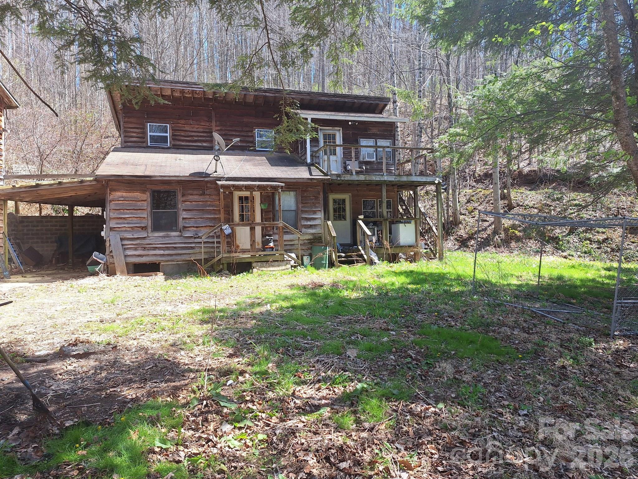 14084 US 23 Highway — Mars Hill
