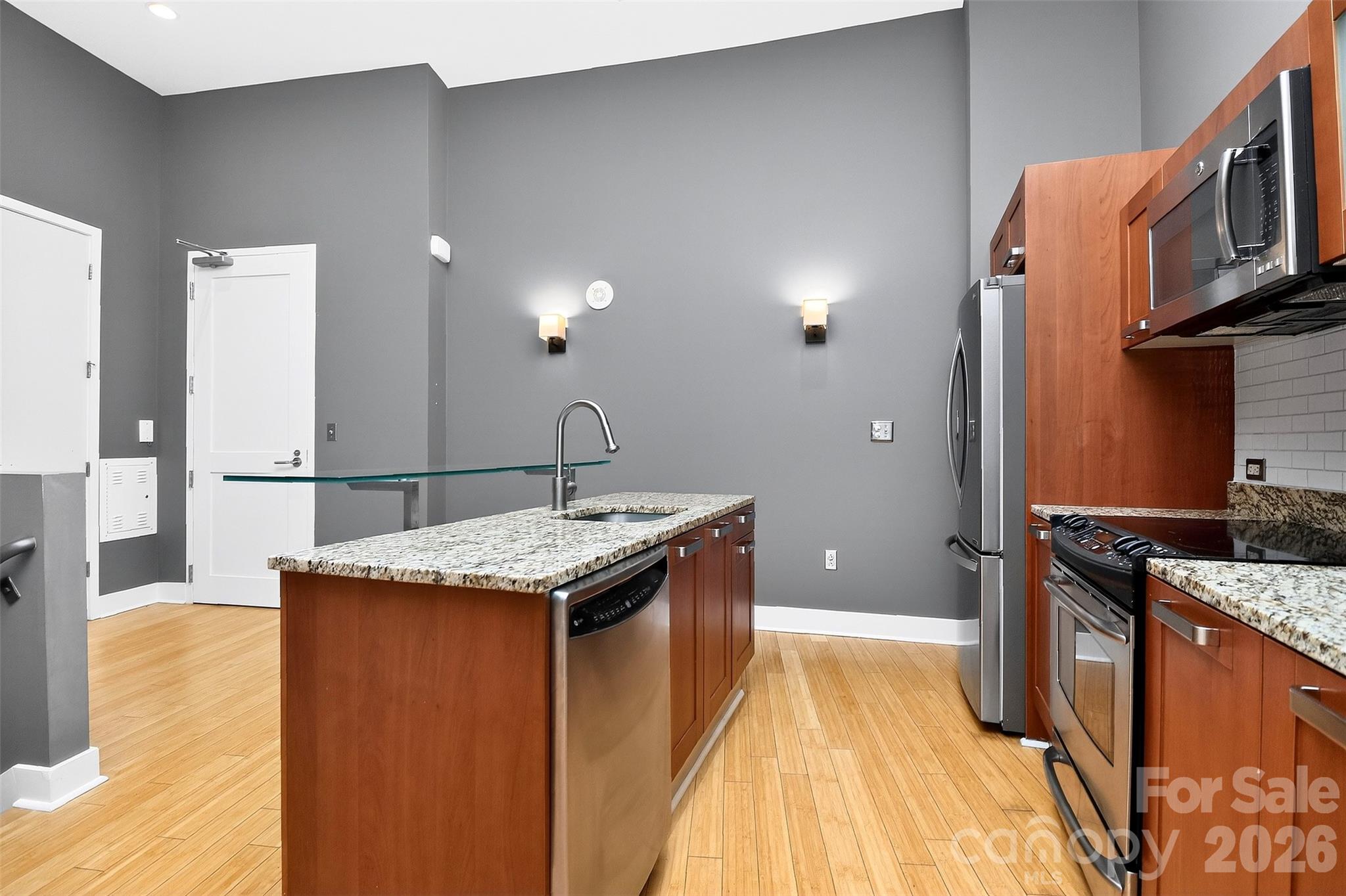 1133 Metropolitan Avenue #615 — Charlotte