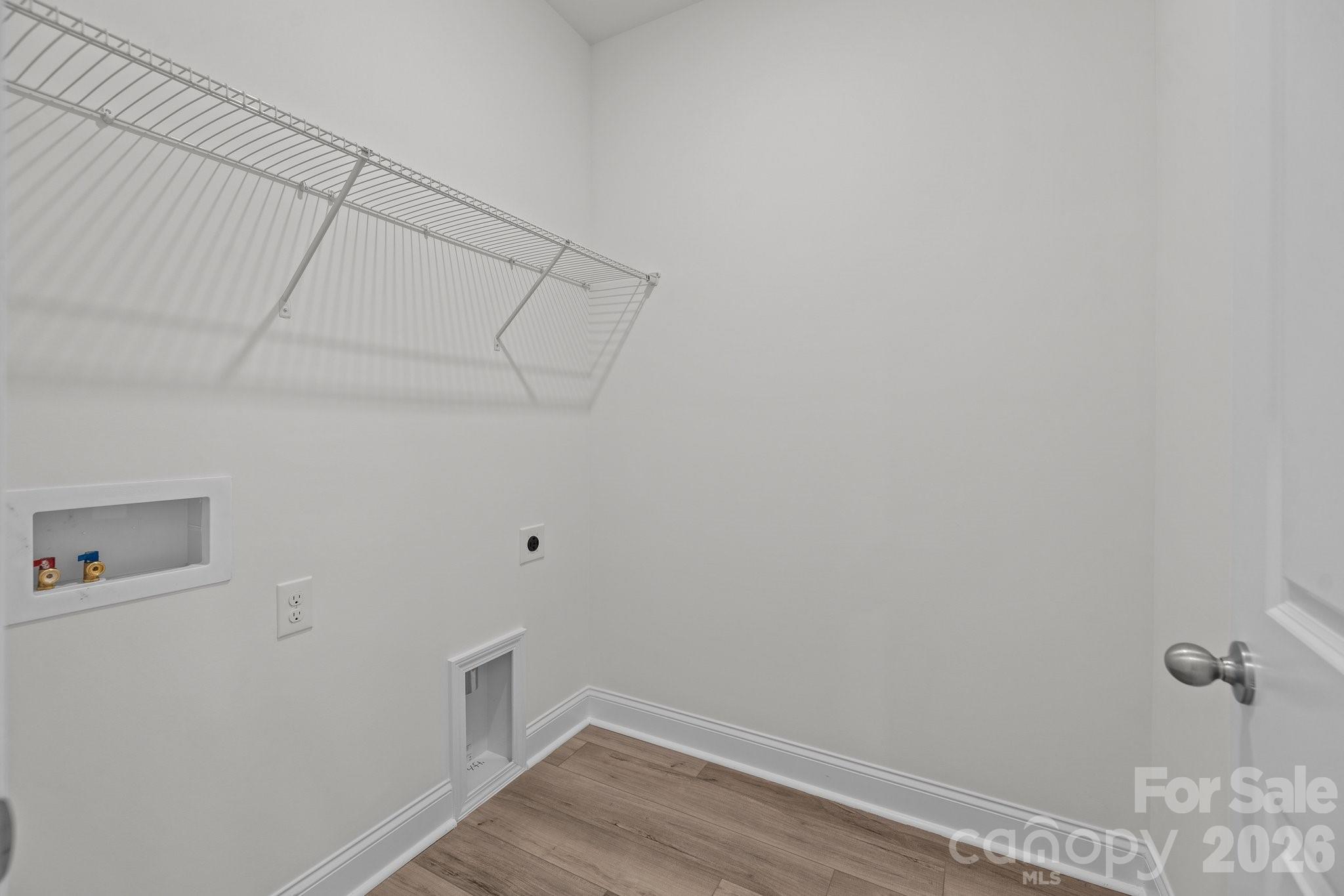 1256 Aft Lane #126 — York