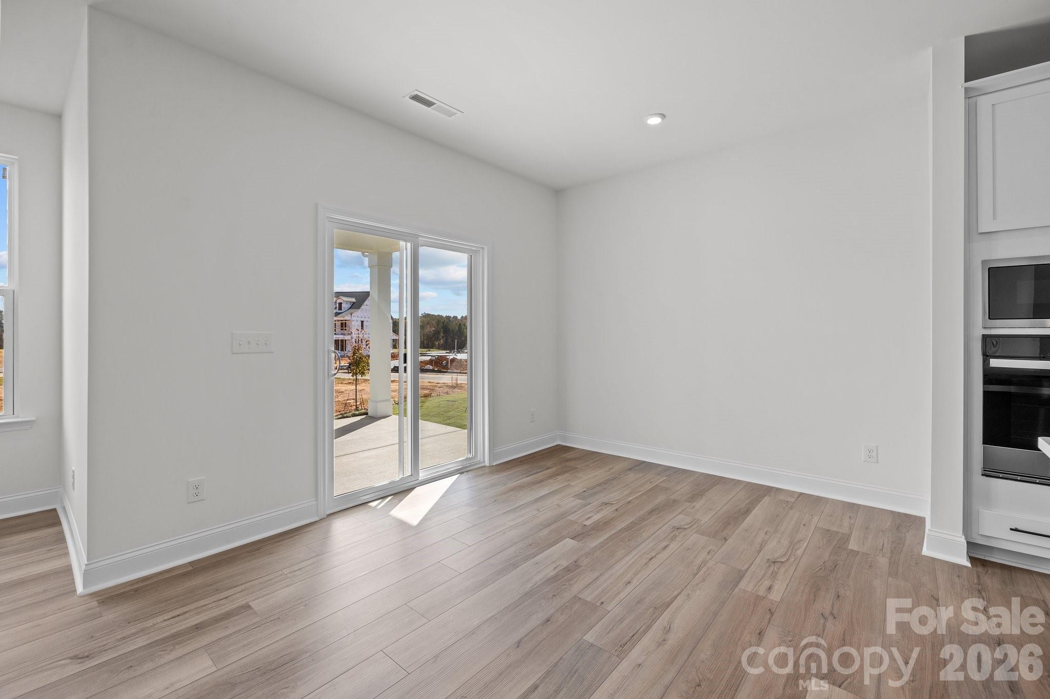 1256 Aft Lane #126 — York