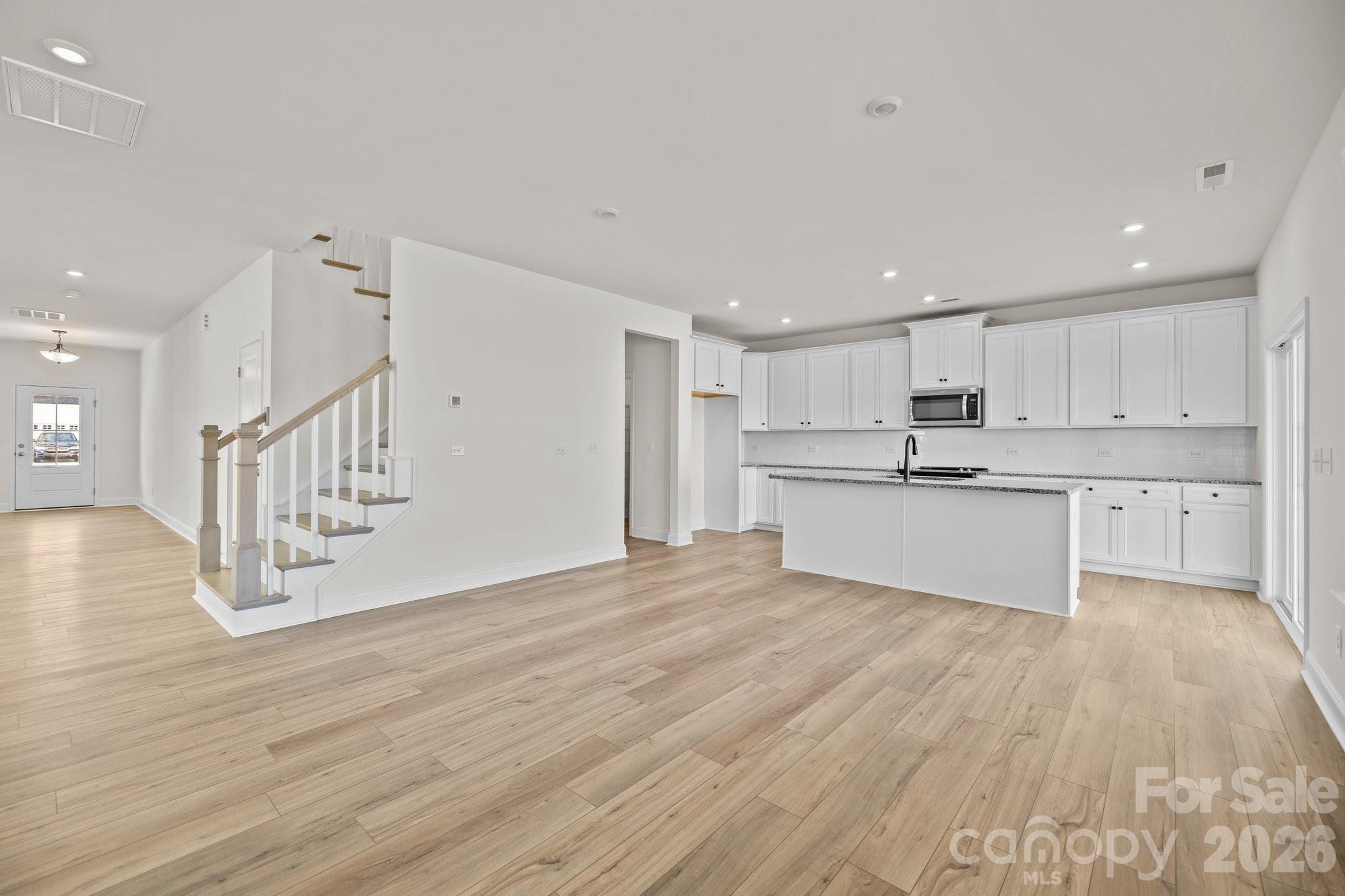 1248 Aft Lane #124 — York