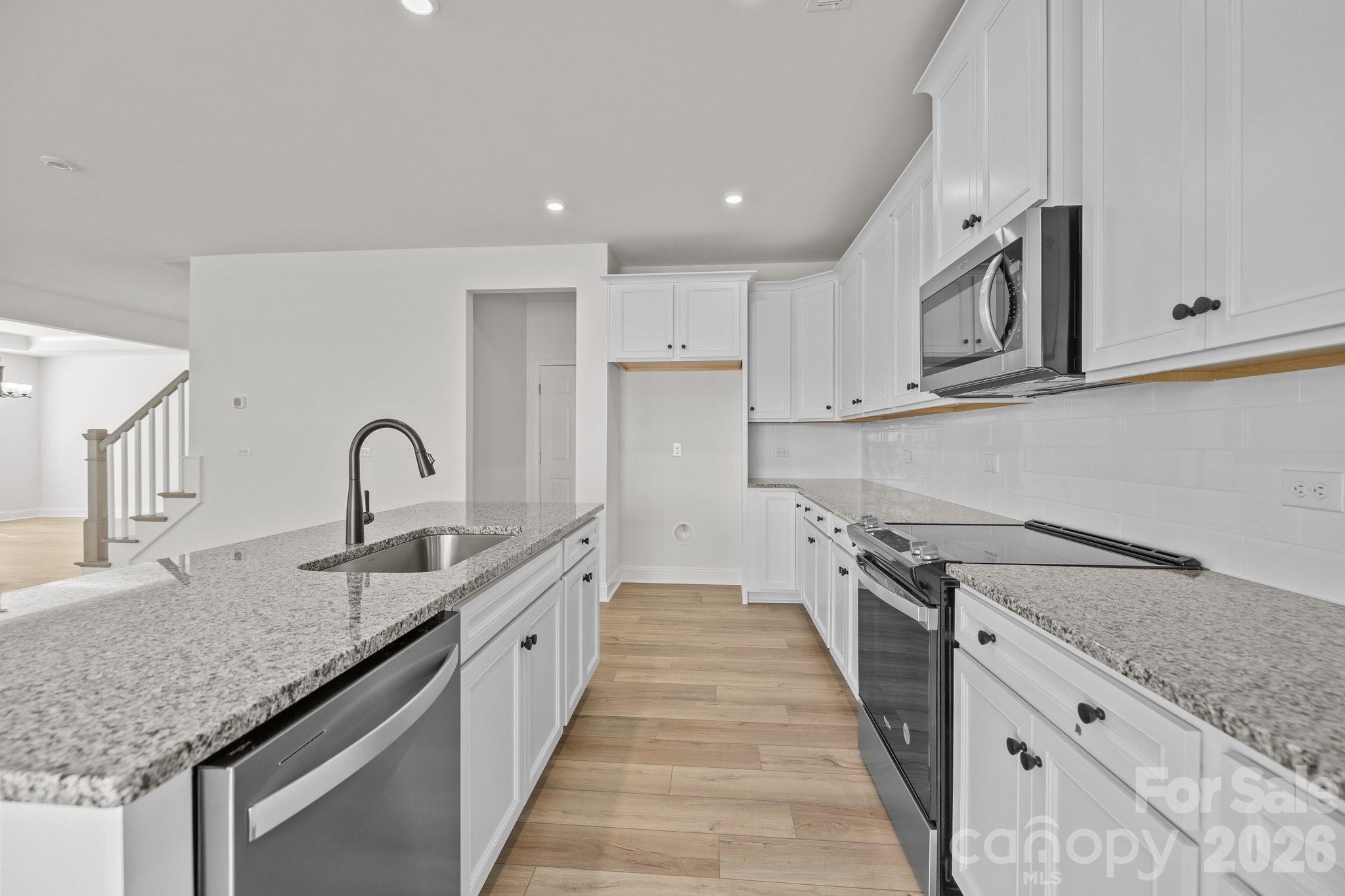 1248 Aft Lane #124 — York