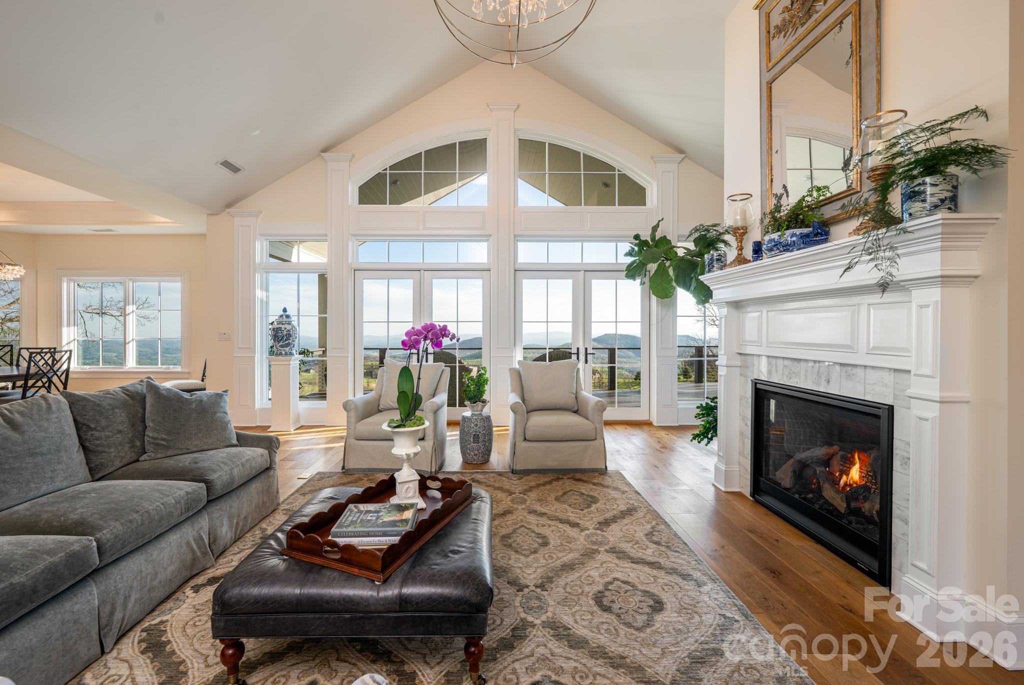 89 N Snow Ridge Drive #13 — Hendersonville