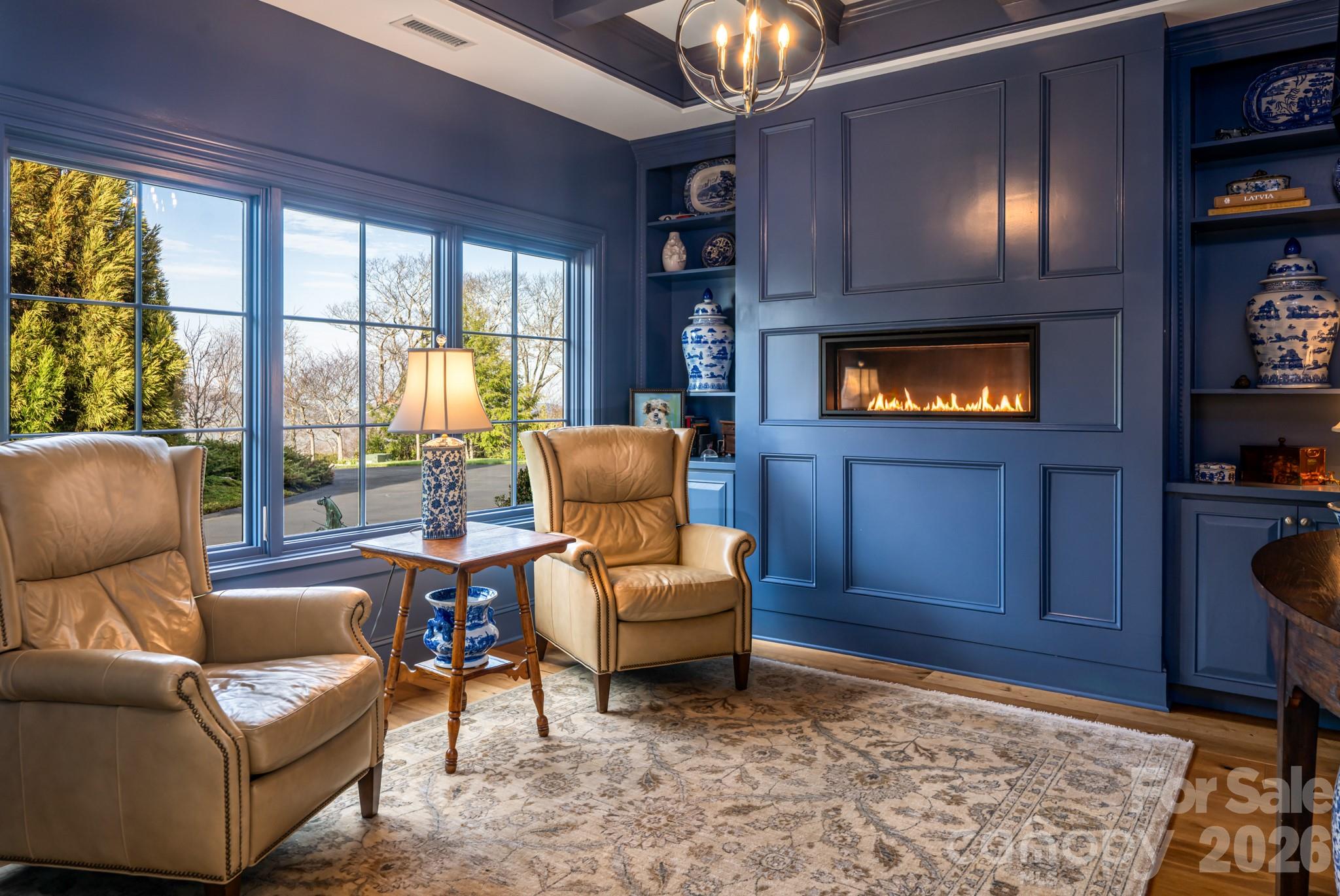 89 N Snow Ridge Drive #13 — Hendersonville