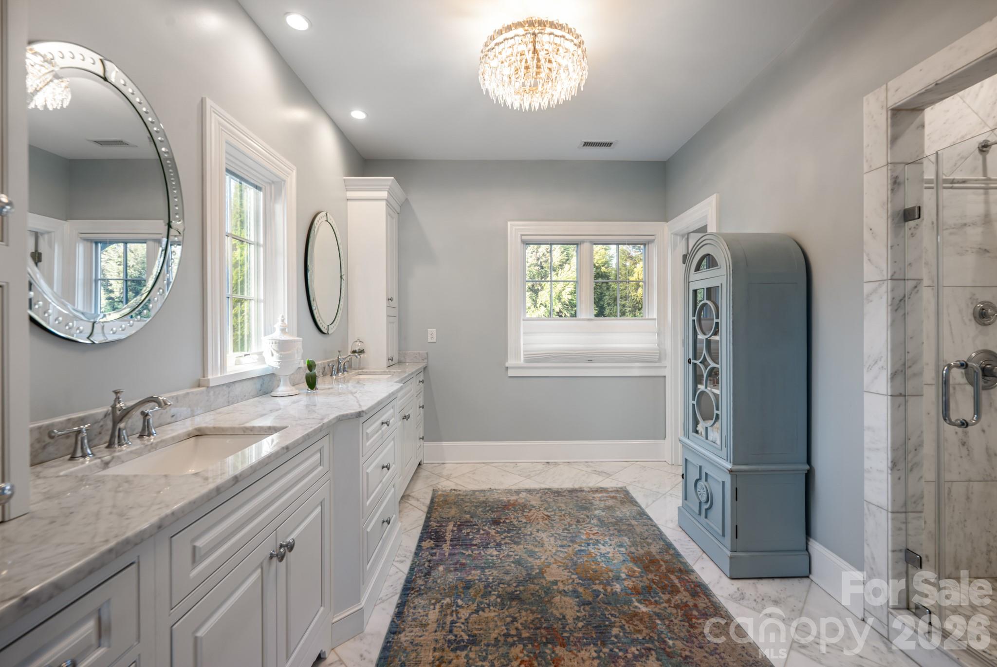 89 N Snow Ridge Drive #13 — Hendersonville
