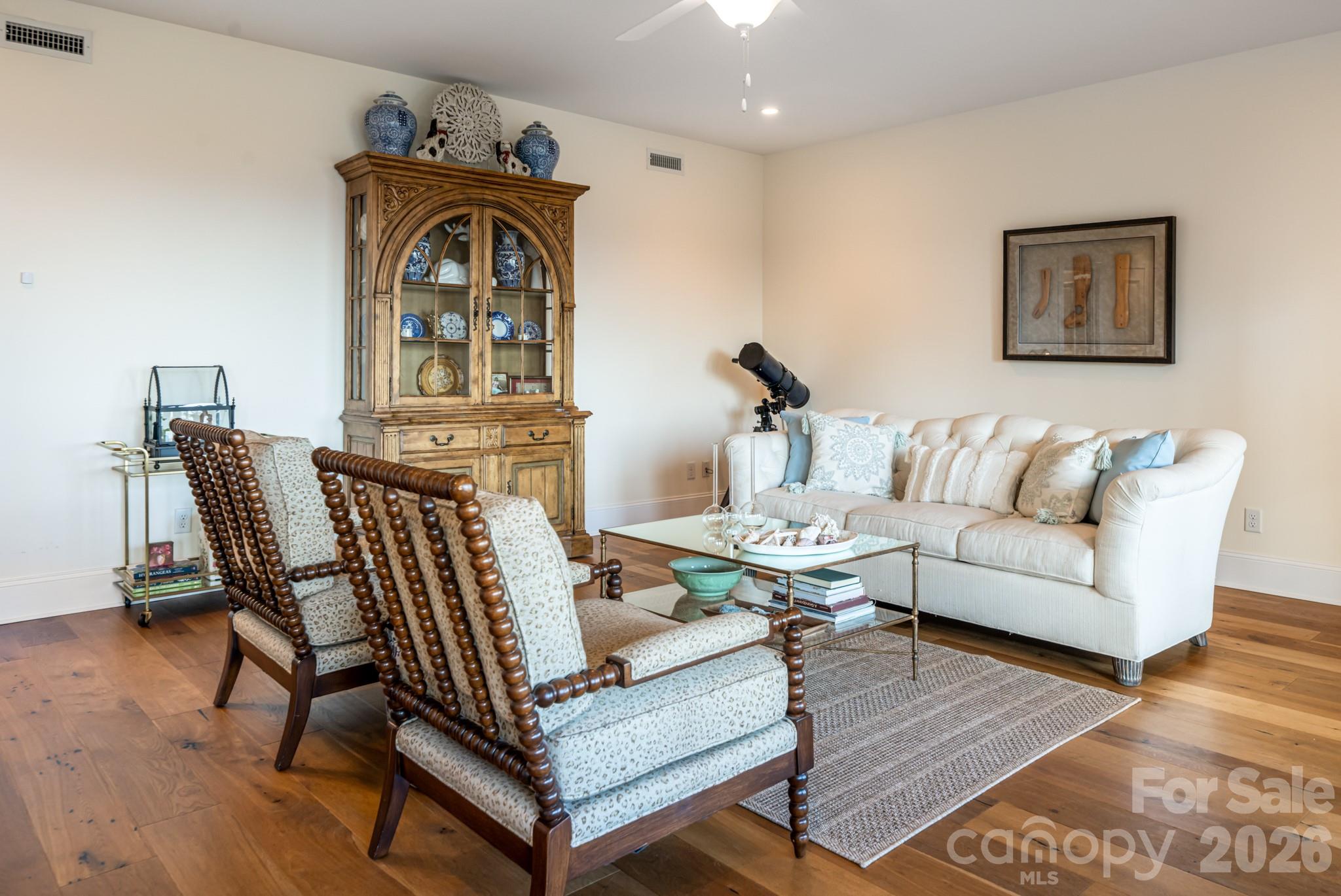 89 N Snow Ridge Drive #13 — Hendersonville
