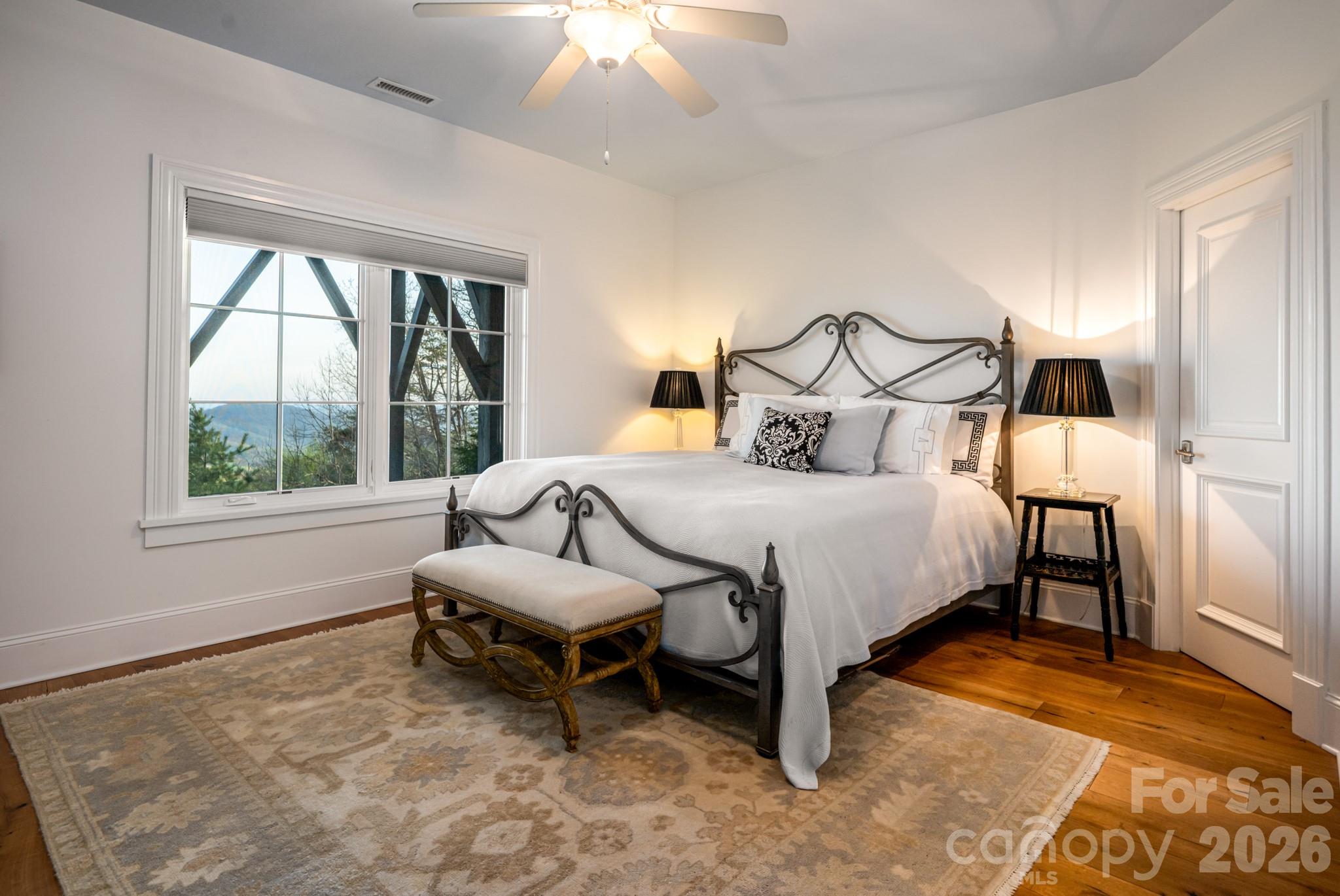 89 N Snow Ridge Drive #13 — Hendersonville