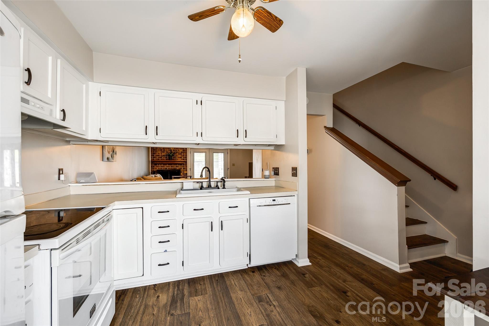 10961 Carmel Crossing Road — Charlotte