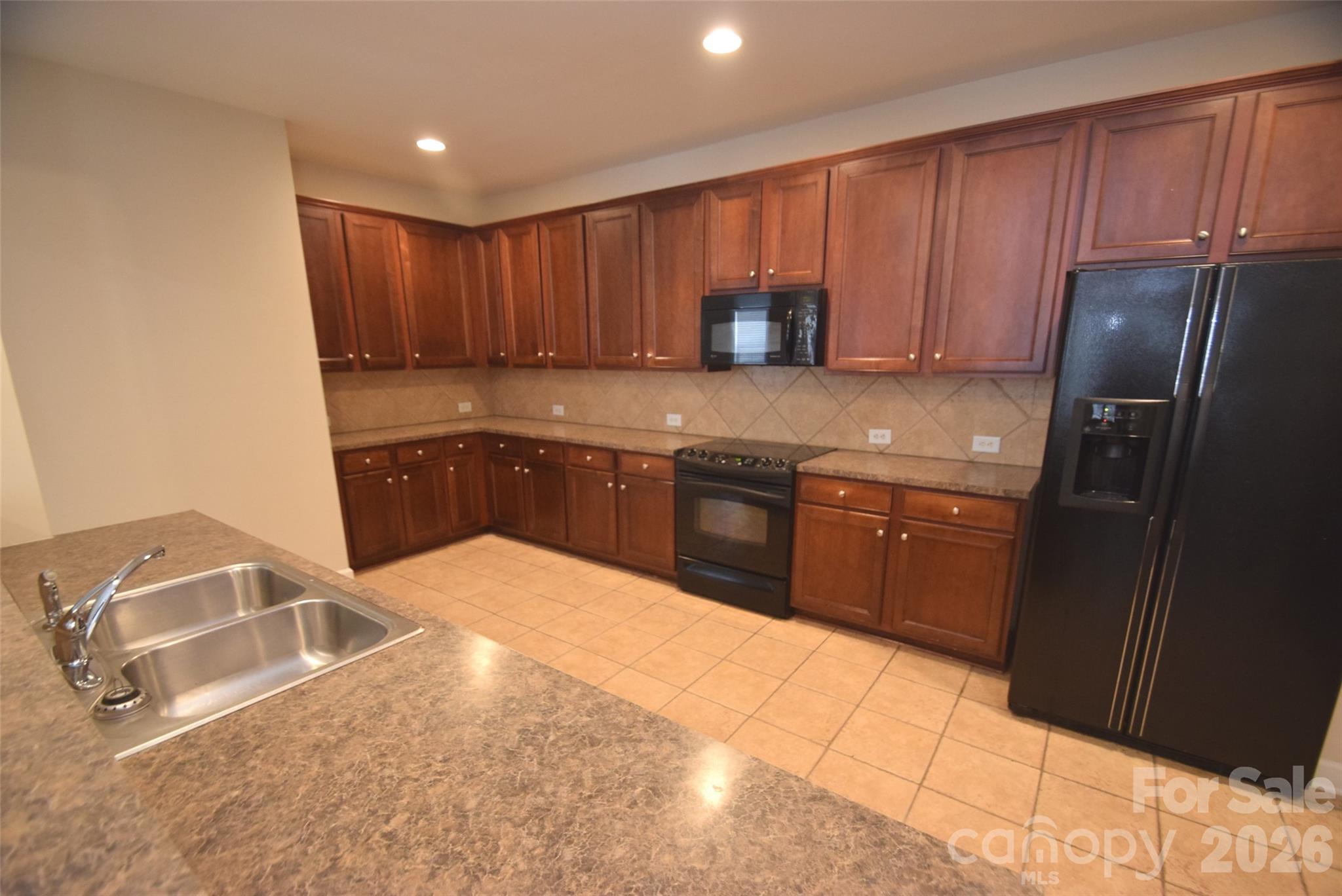 6631 Old Magnolia Lane — Mint Hill