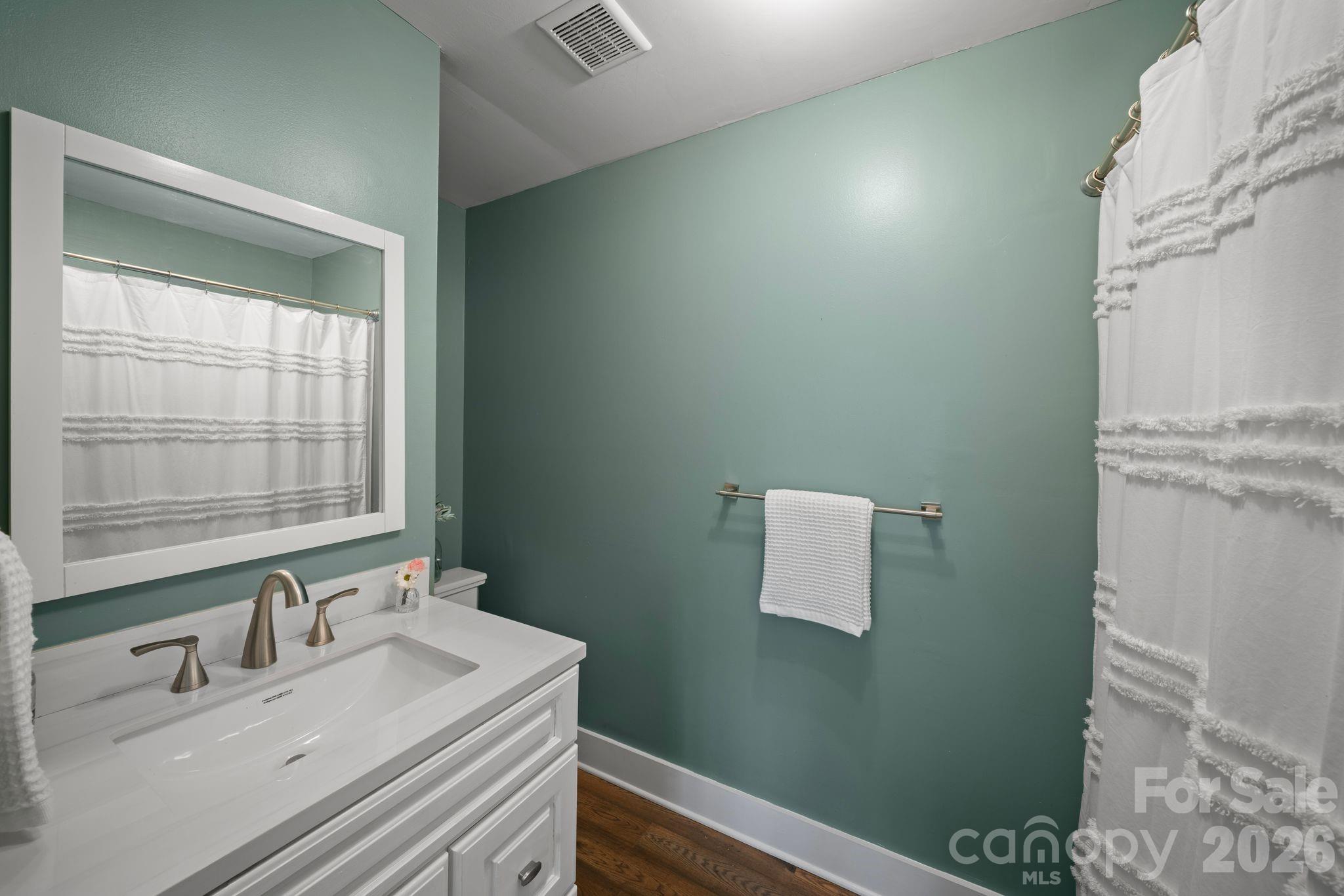 527 Floyd Blackwell Road — Tryon