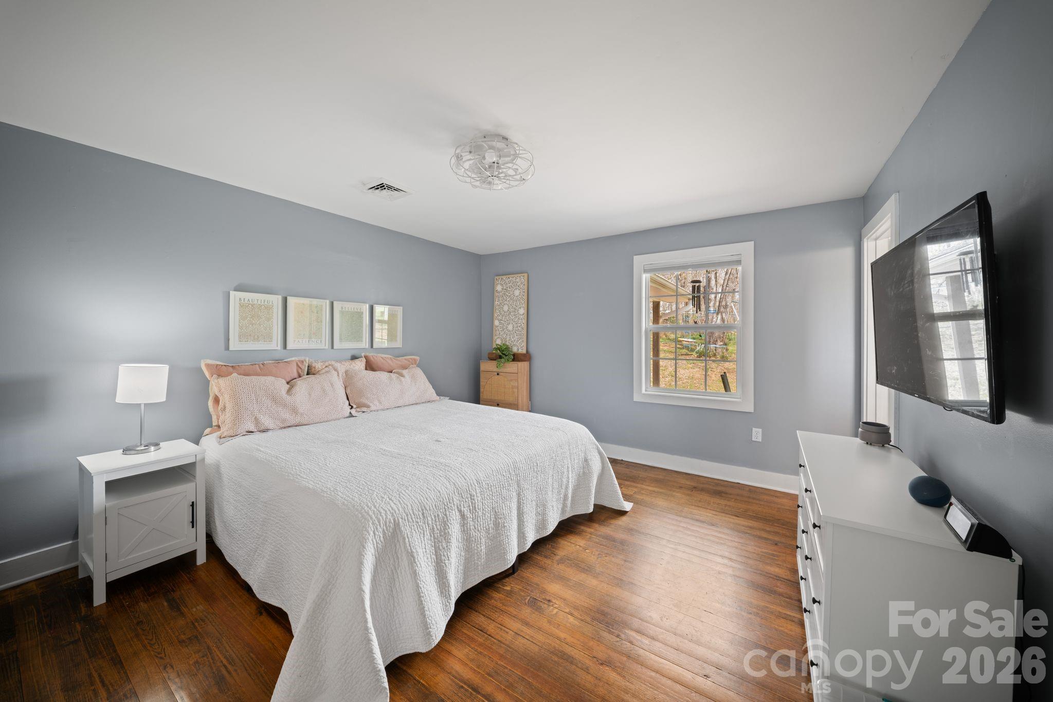 527 Floyd Blackwell Road — Tryon