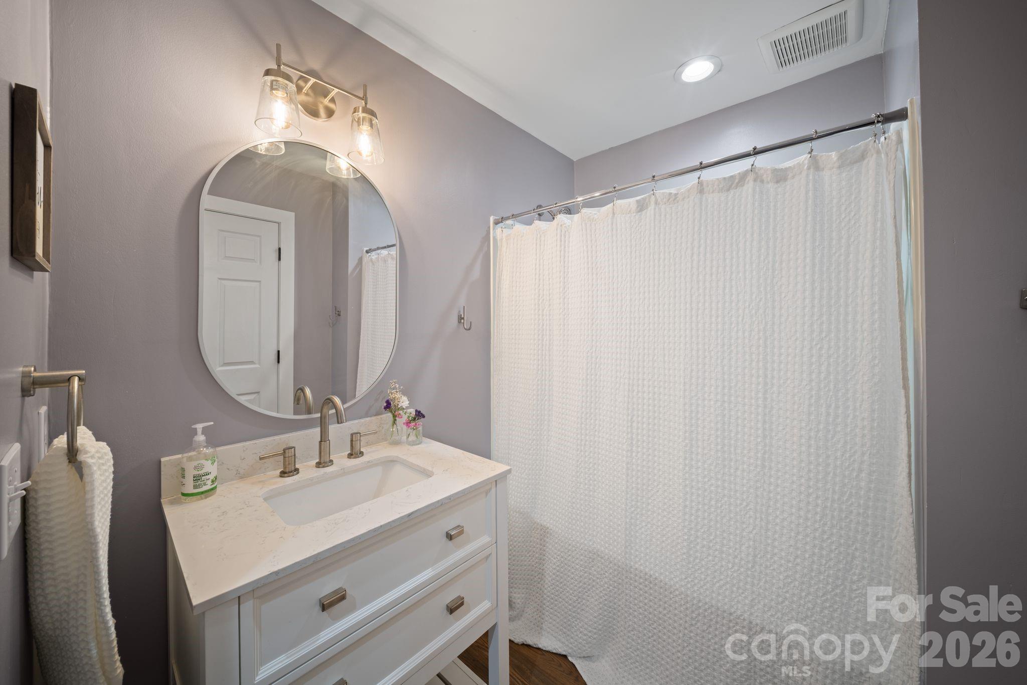 527 Floyd Blackwell Road — Tryon