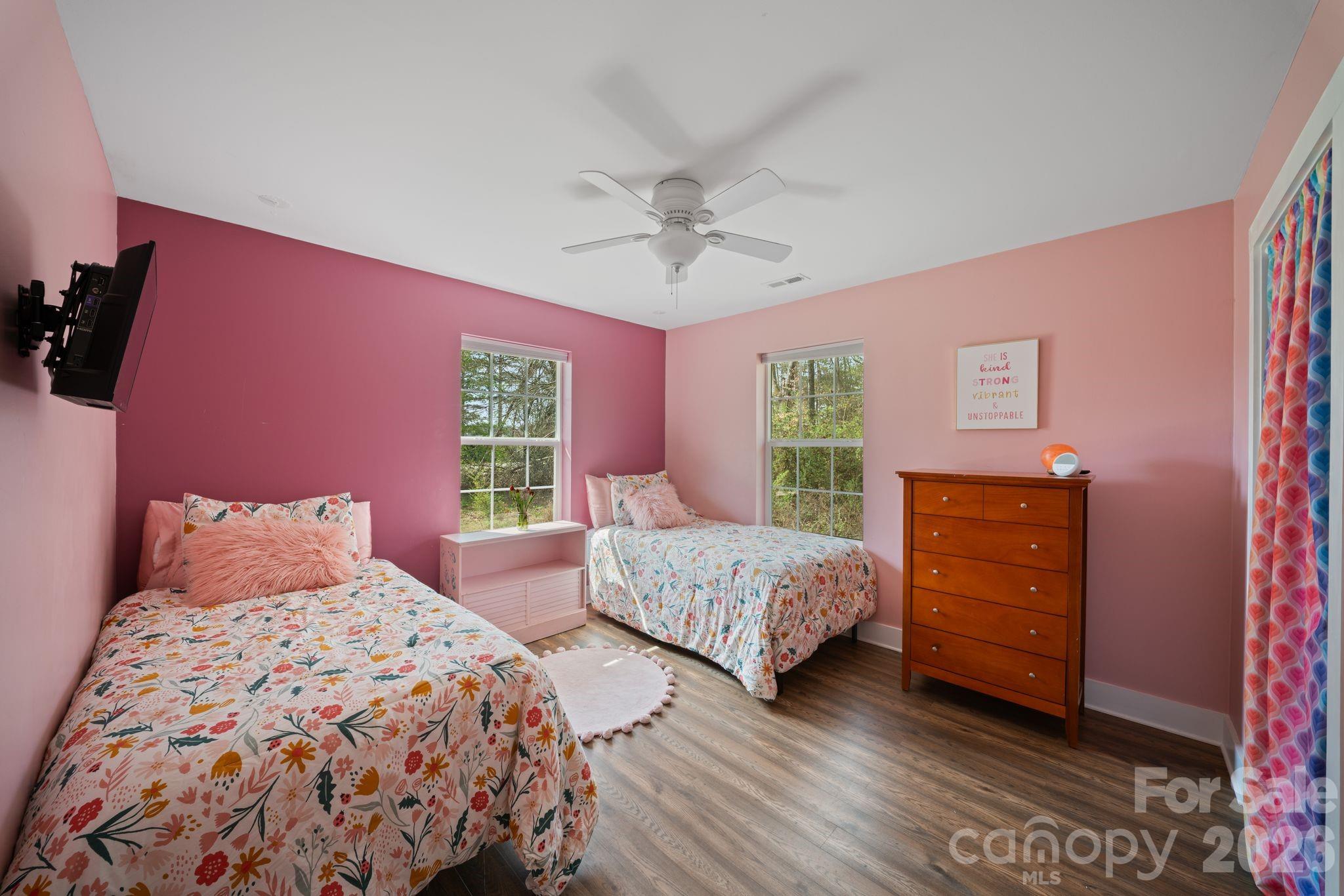 527 Floyd Blackwell Road — Tryon