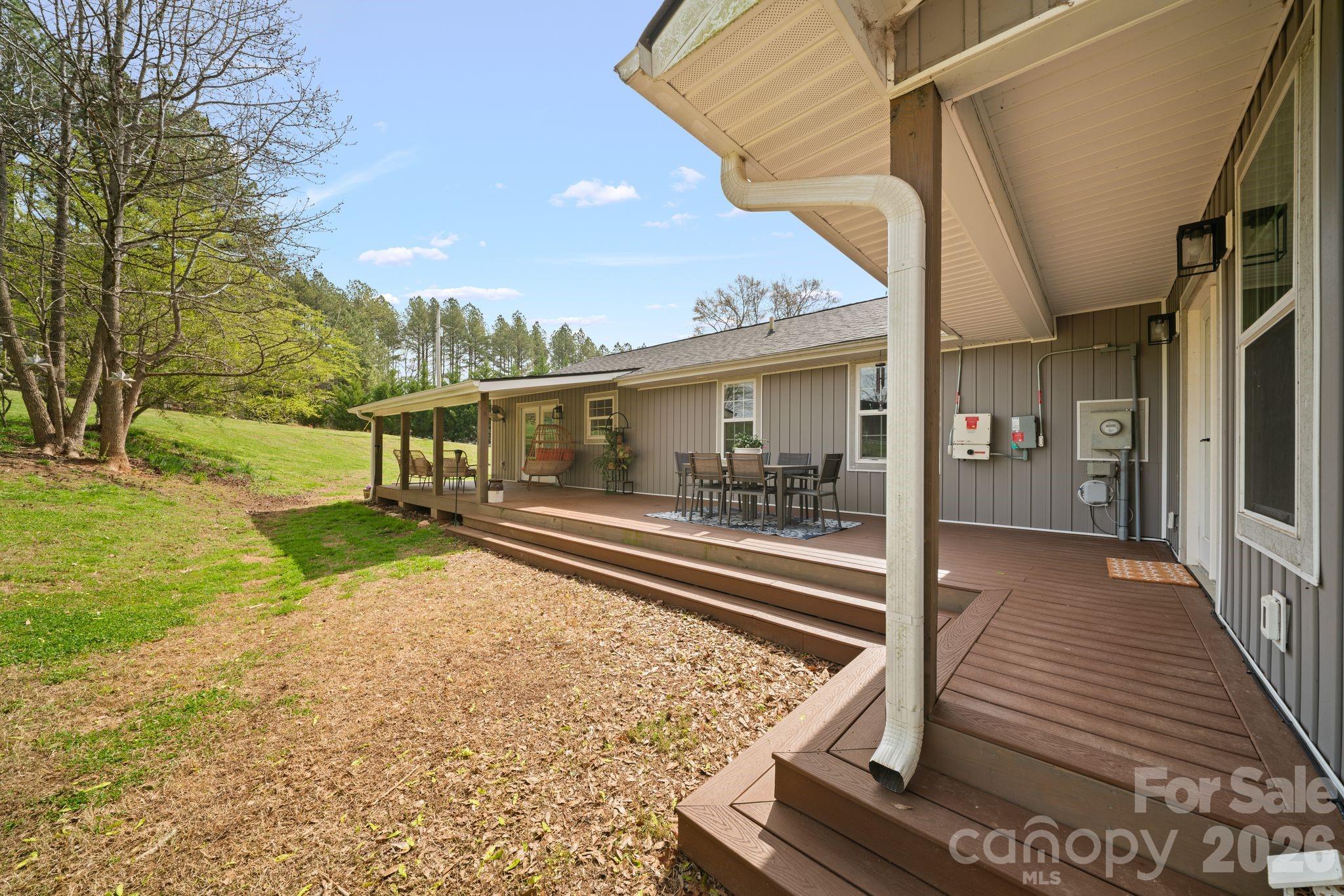 527 Floyd Blackwell Road — Tryon