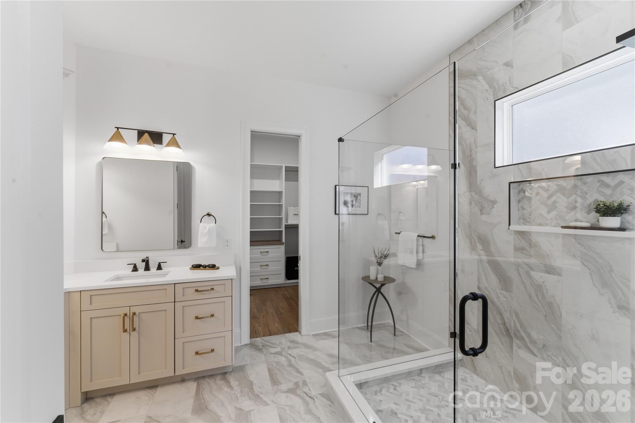 6405 Chimney Bluff Road — Lancaster